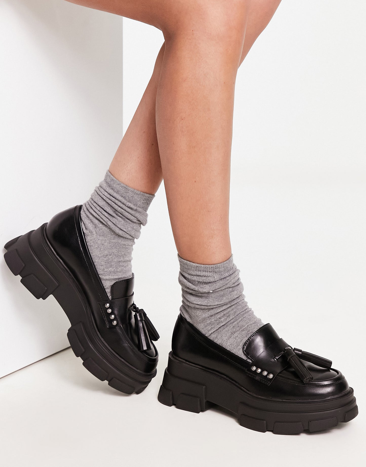 Stradivarius chunky tassel loafer in black