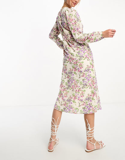 Vero Moda long sleeve midi dress in pink and purple floral