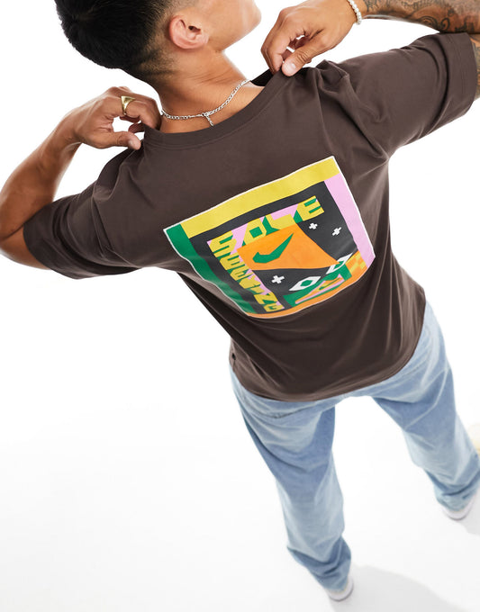 Nike 'sole seeking' graphic t-shirt in brown