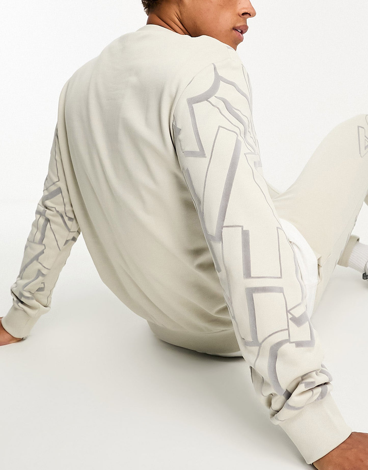 Armani Exchange scattered logo sweatshirt light beige mix and match