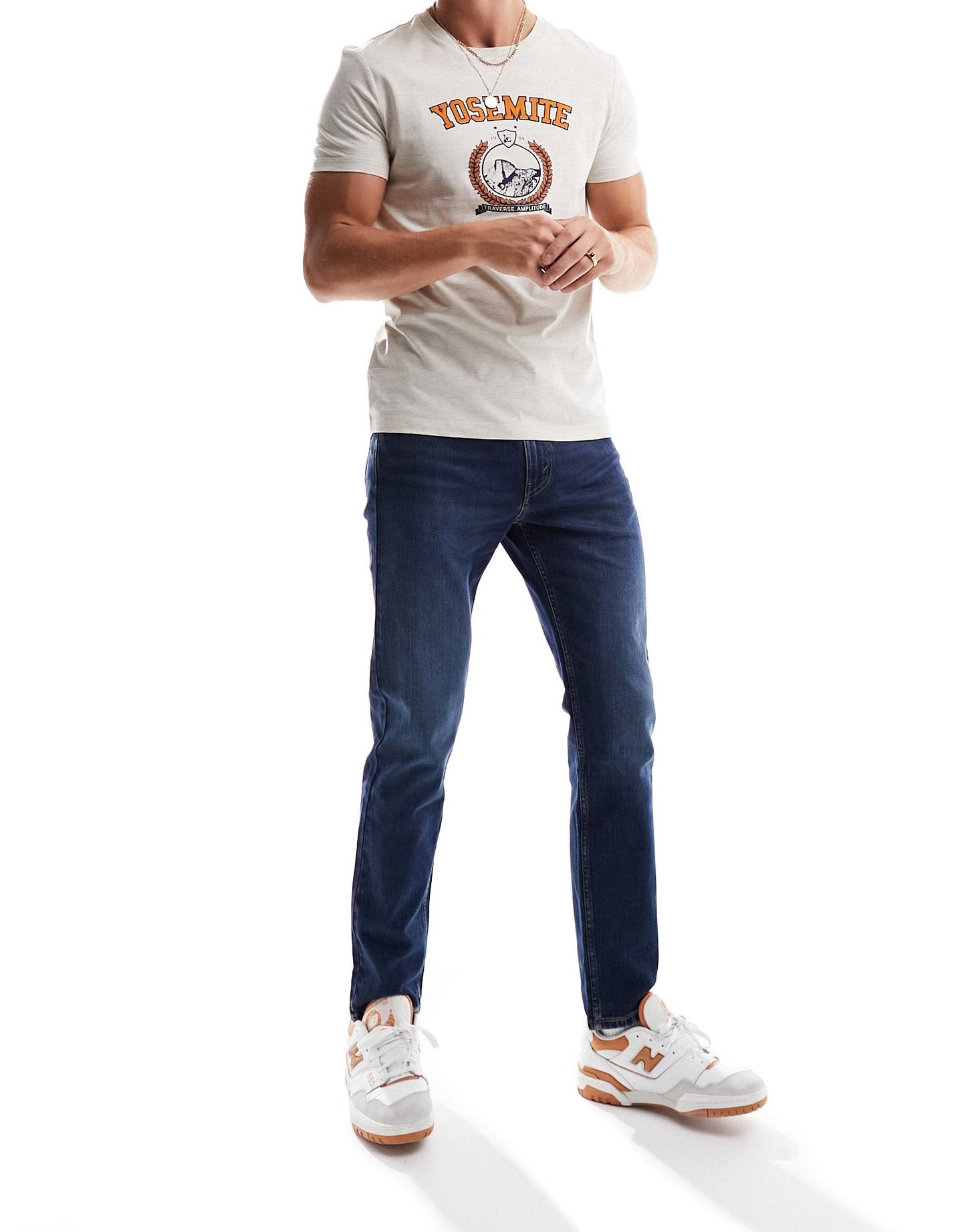 Levi's 515 slim fit jeans in mid blue