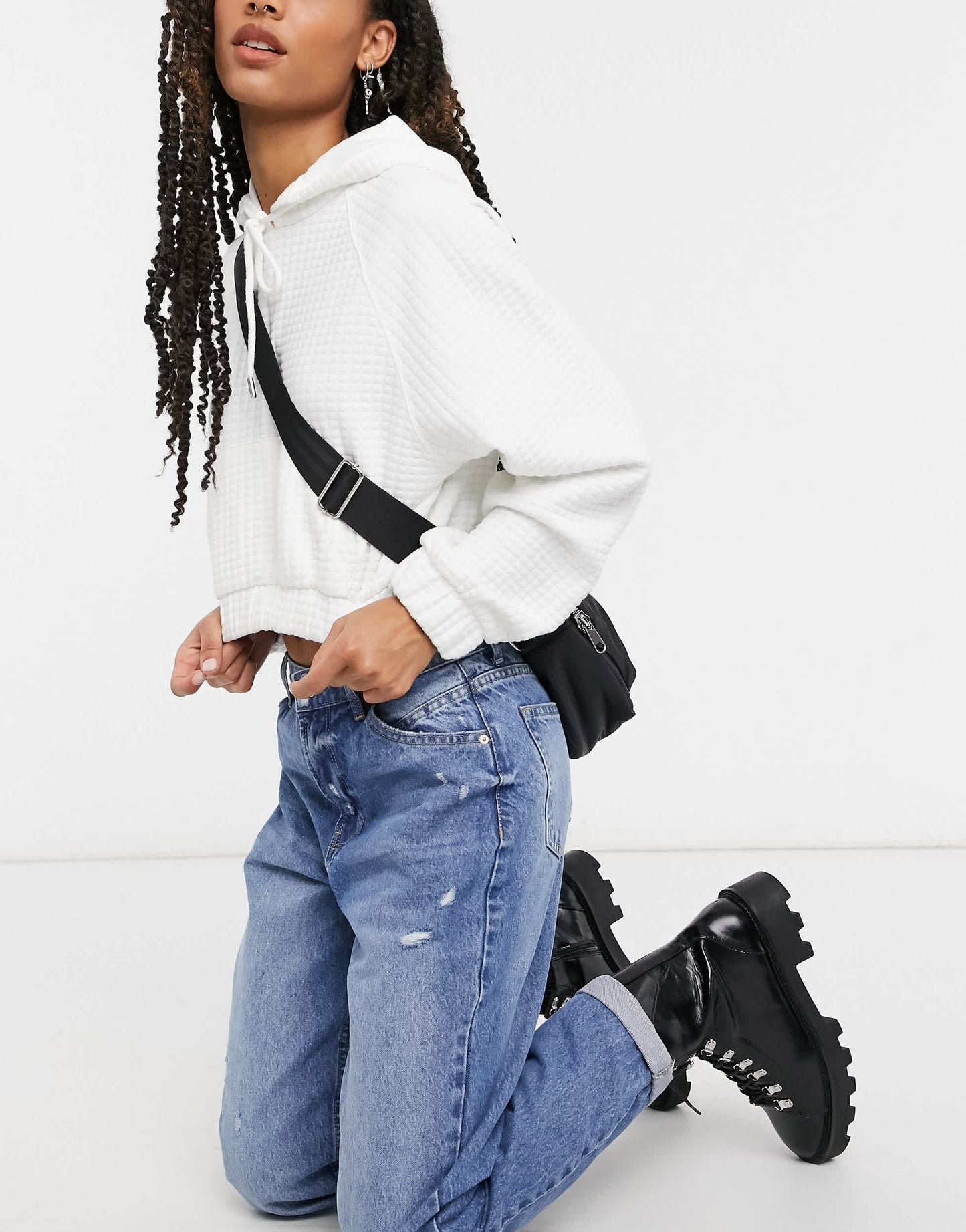 Bershka mom jean in light blue