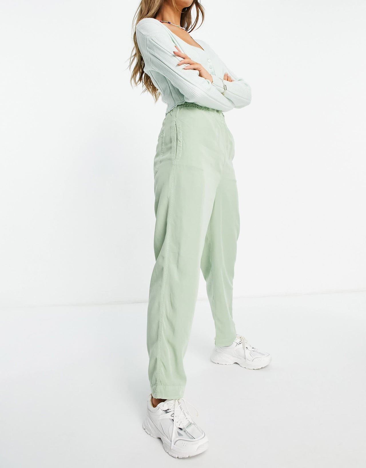 Stradivarius elasticated waist relaxed trouser in khaki