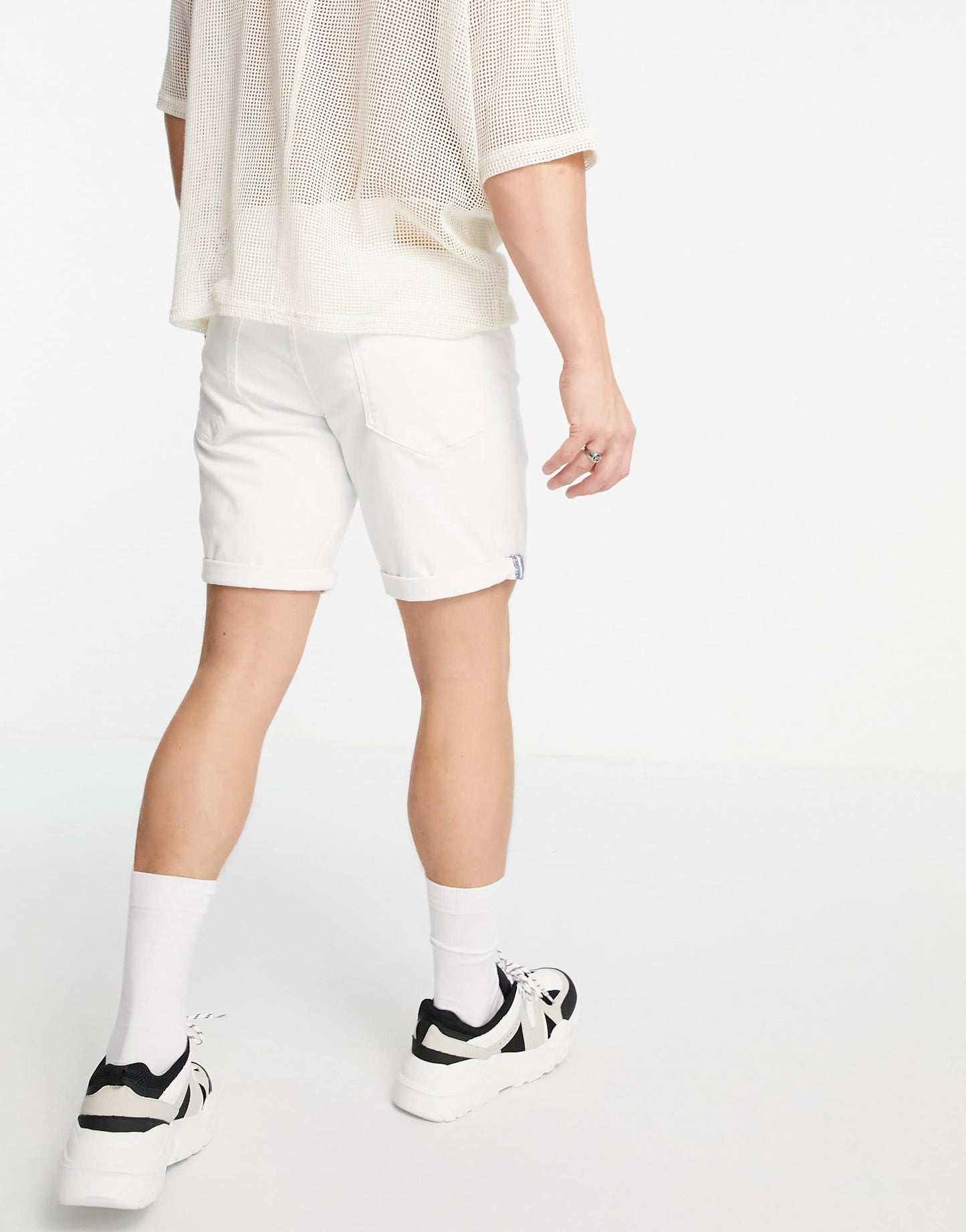 Pull&Bear skinny fit denim shorts in white