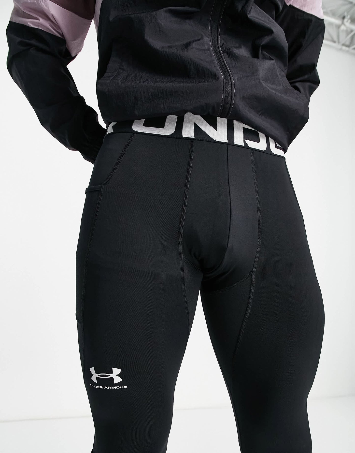 Under Armour logo waistband leggings in black
