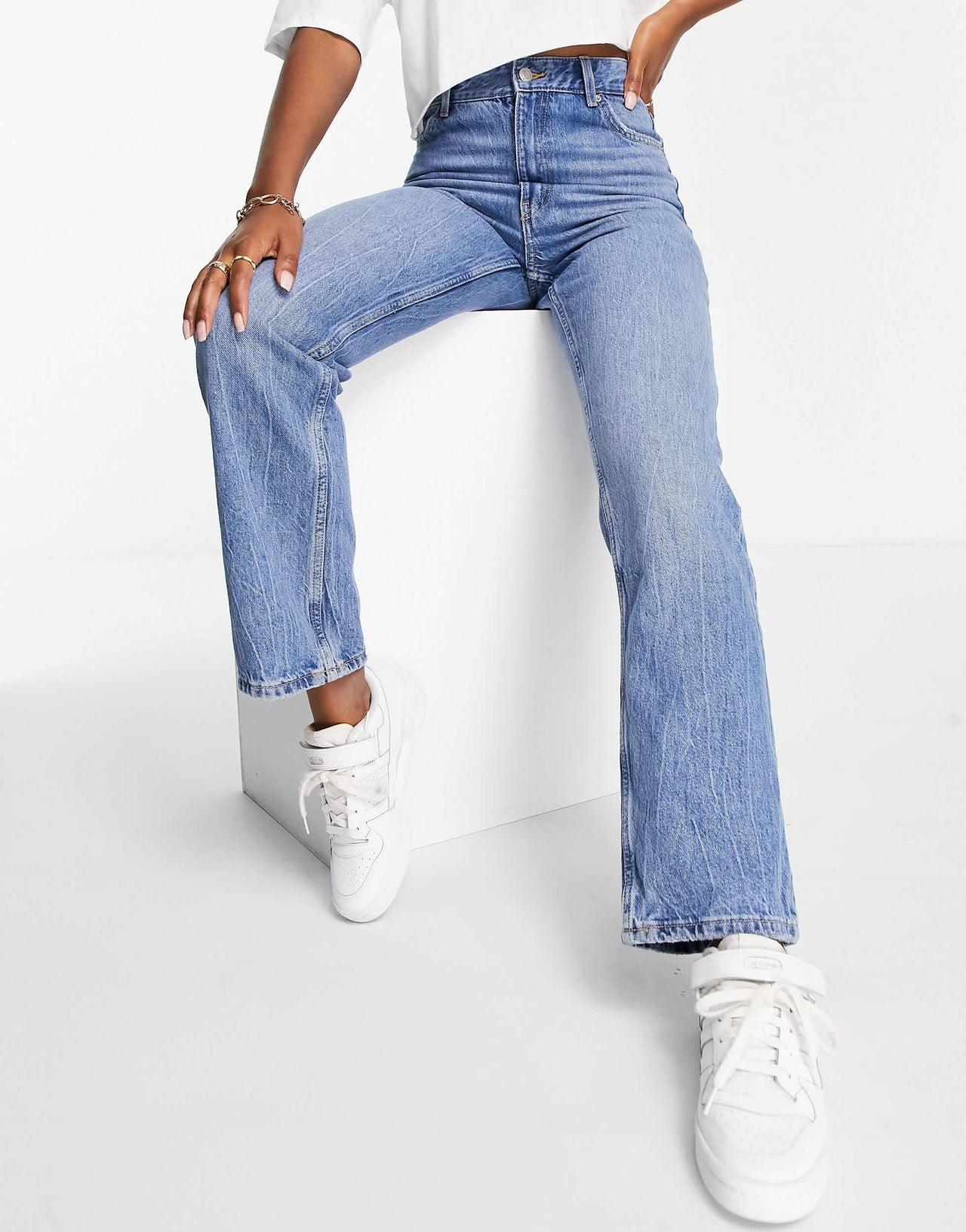 Bershka high waisted dad jean in medium blue