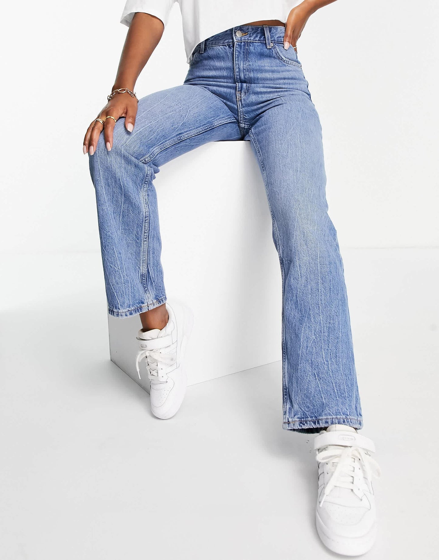 Bershka high waisted dad jean in medium blue