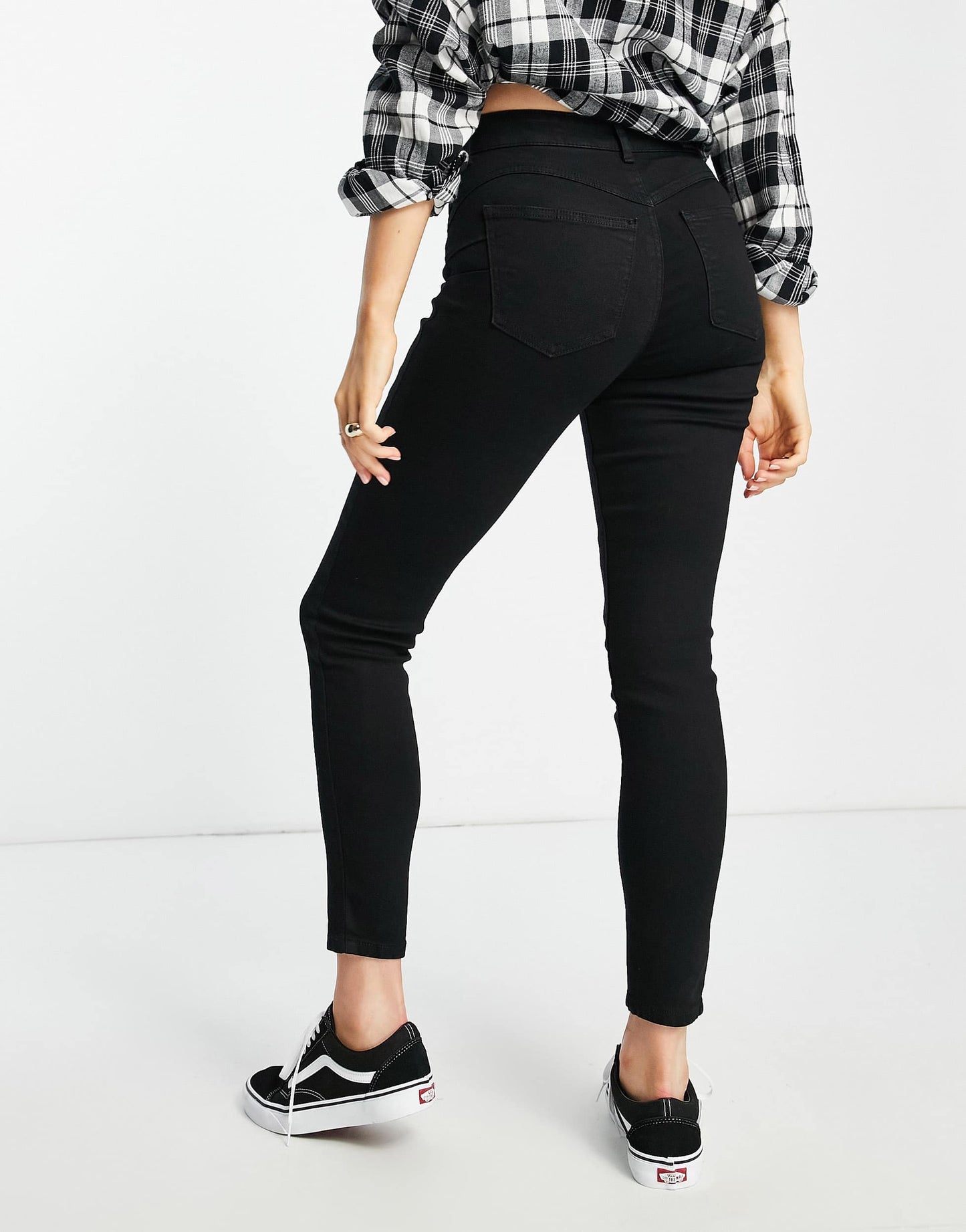 Pull&Bear push up sculpt skinny jeans in black
