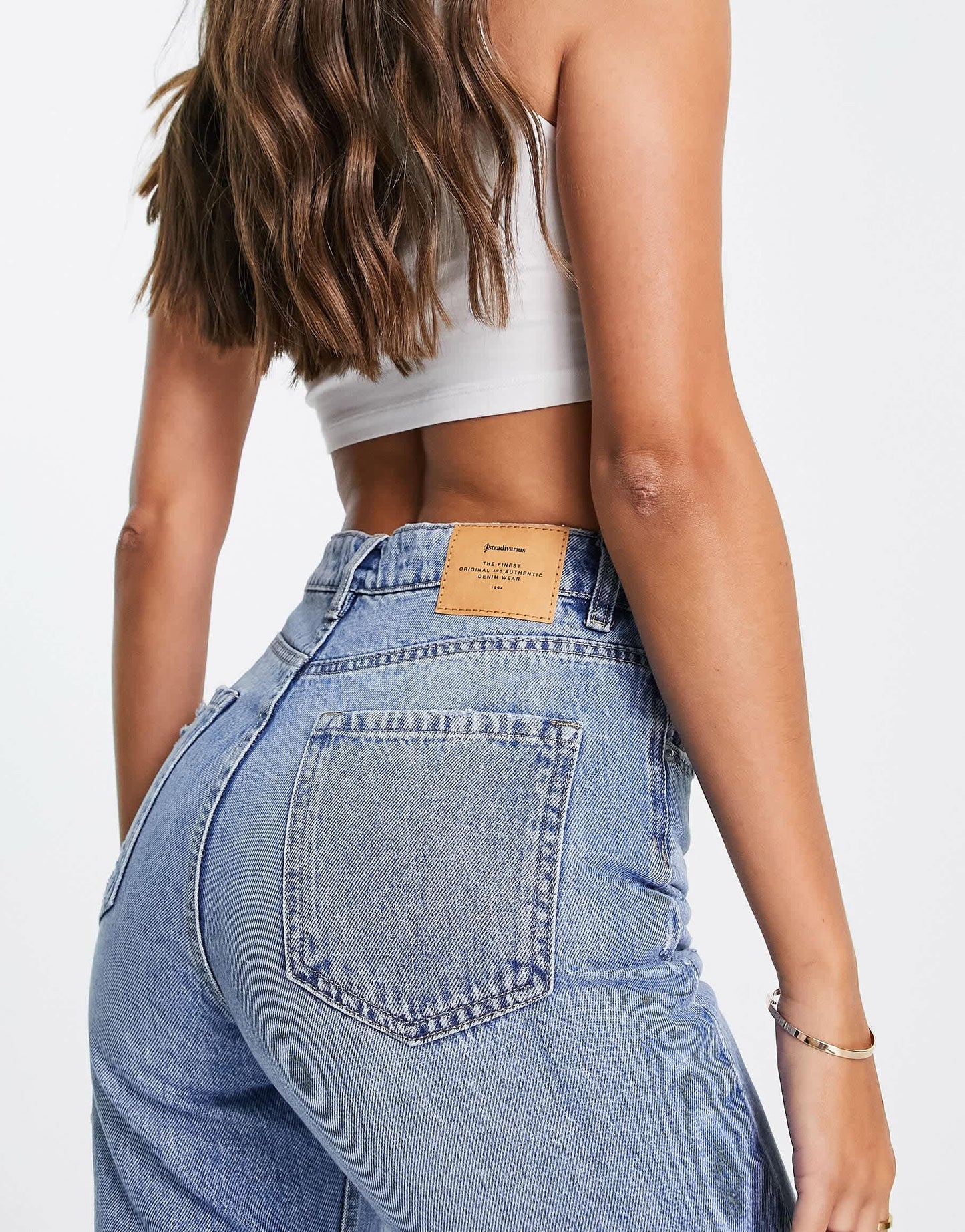 Stradivarius Tall mom fit vintage jean in medium blue