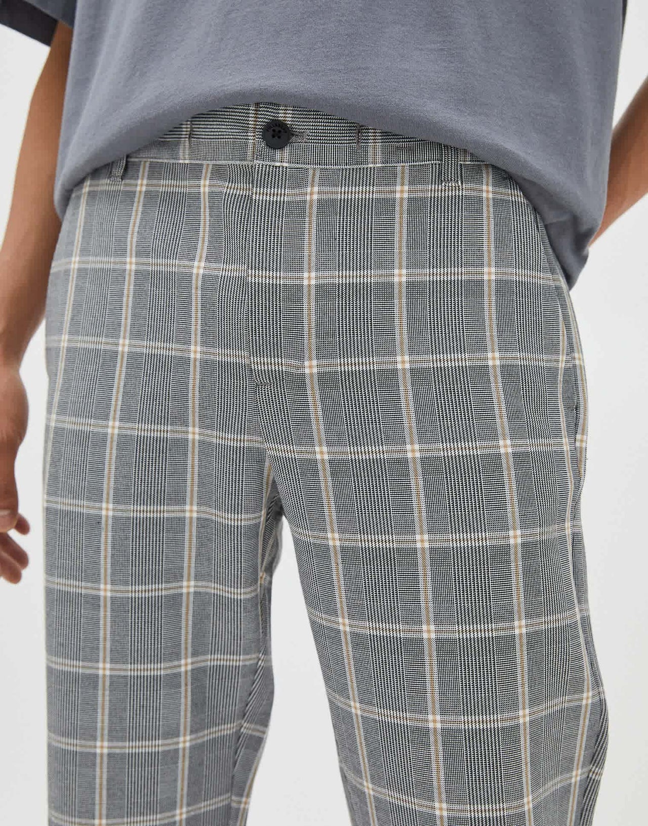 Pull&Bear checked trousers in grey