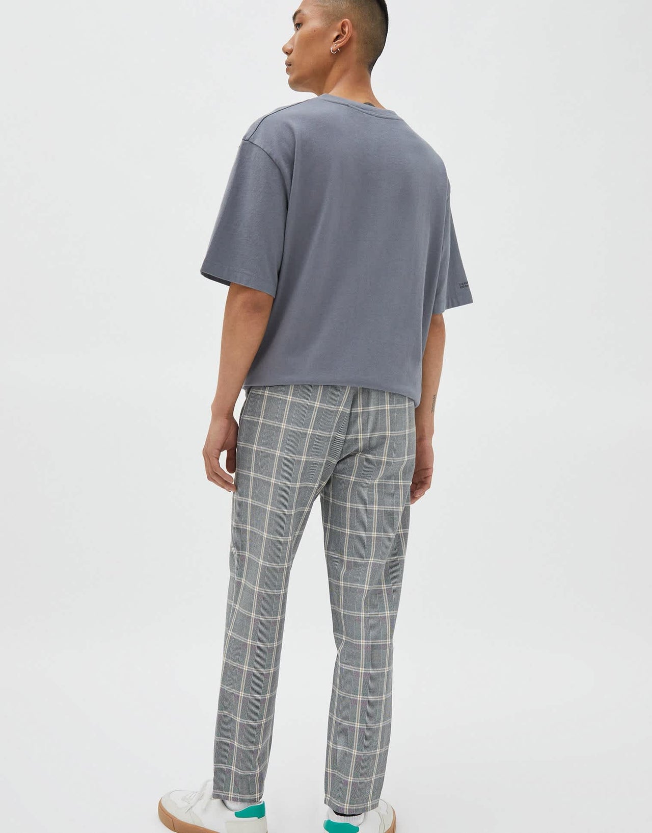 Pull&Bear checked trousers in grey