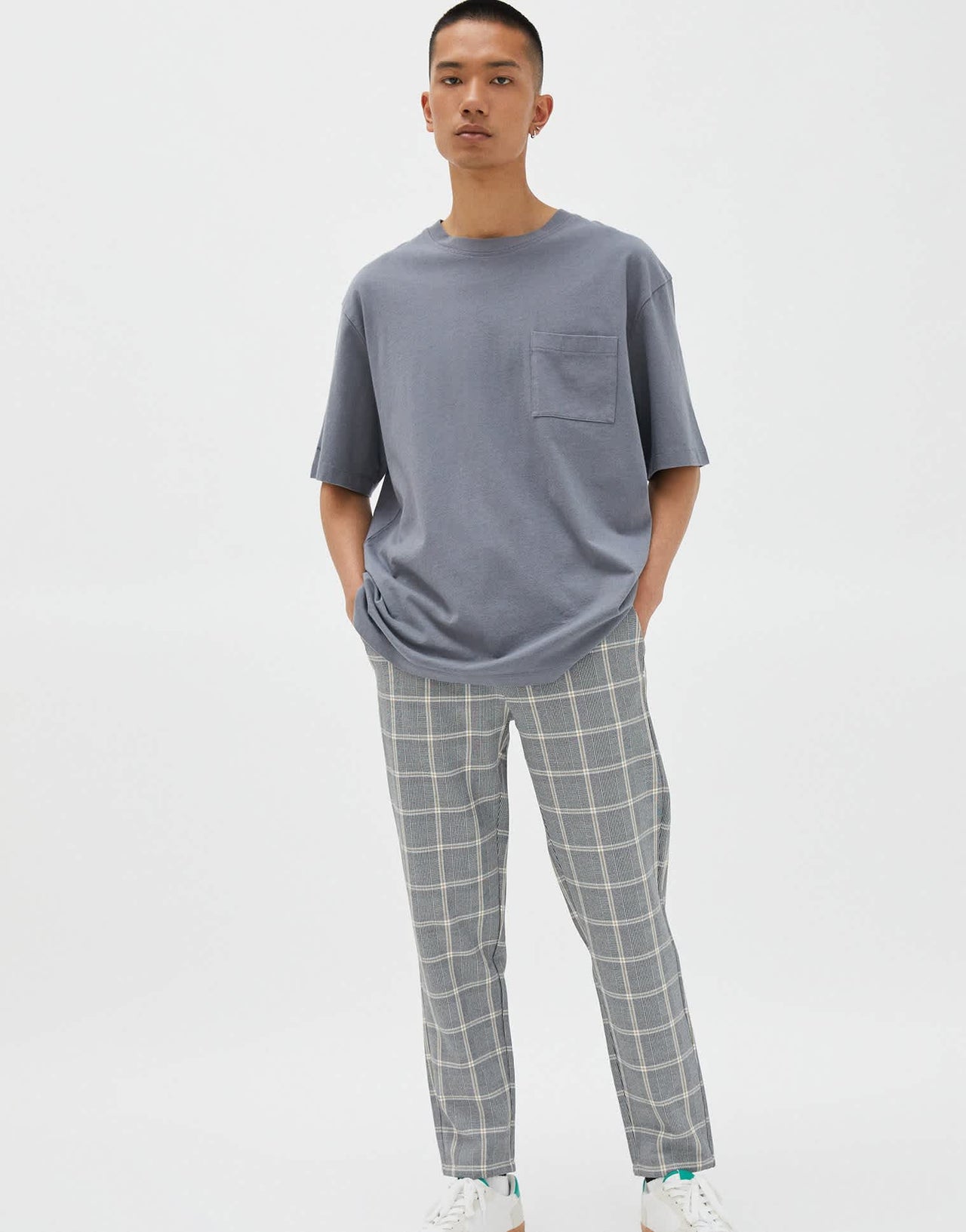 Pull&Bear checked trousers in grey