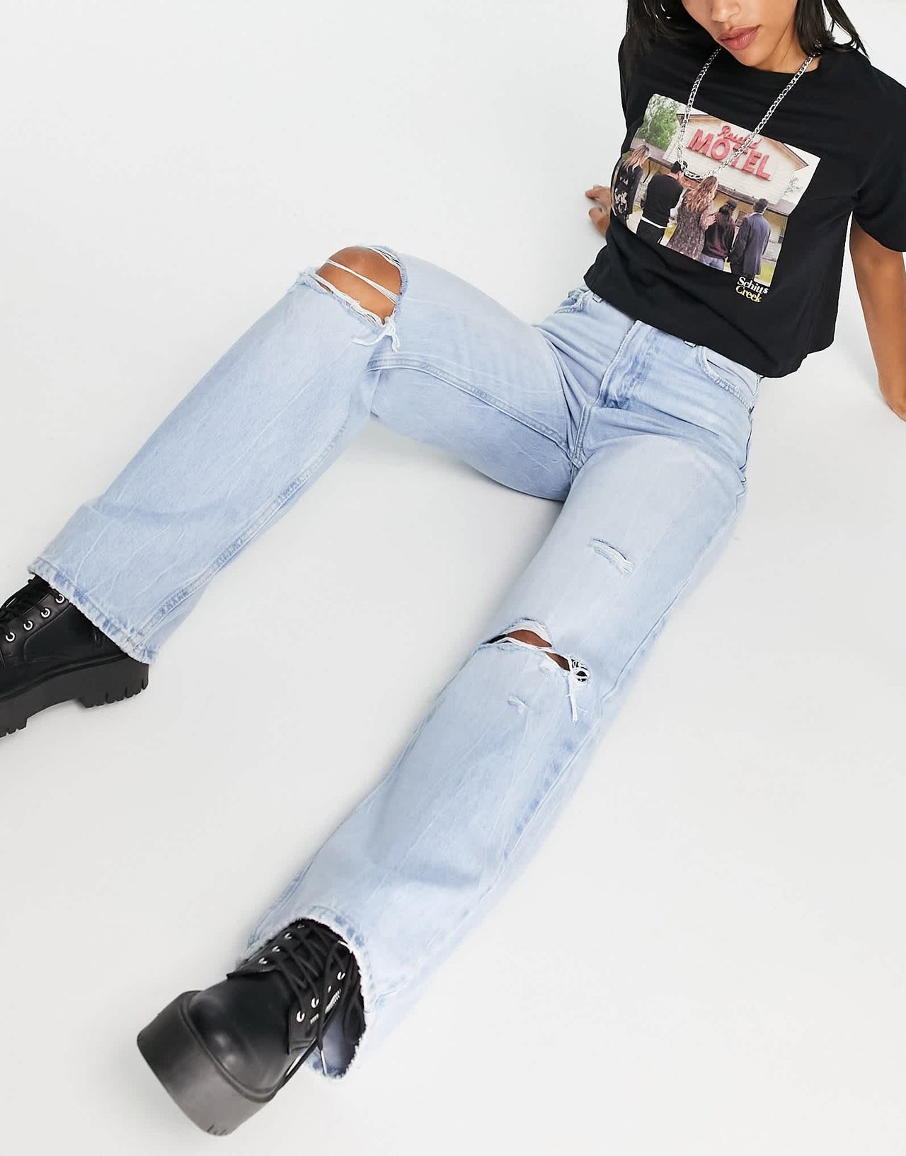 Bershka 90's straight jeans in vintage blue