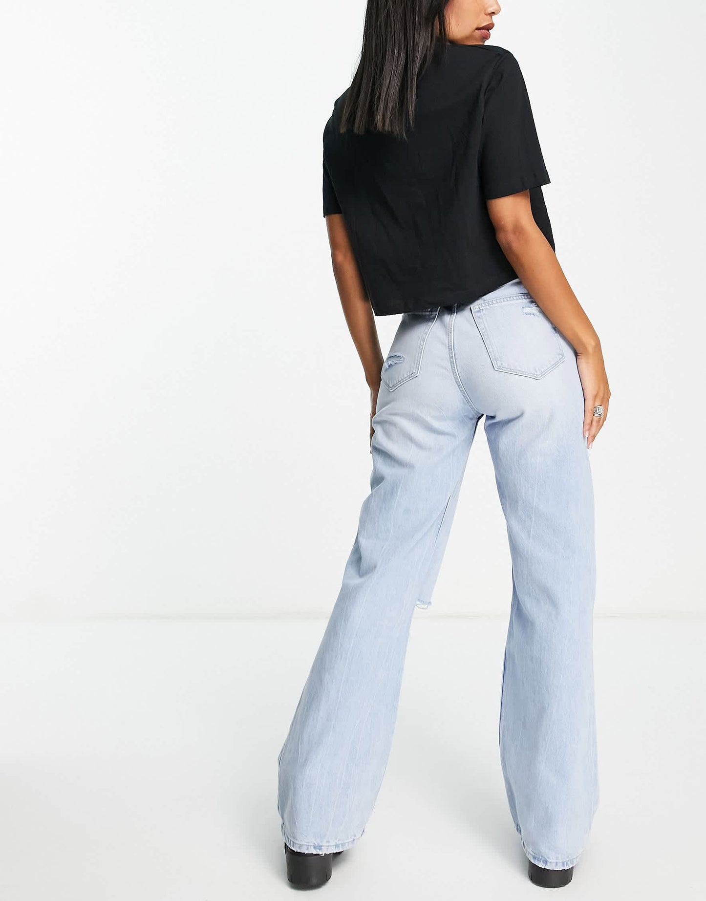 Bershka 90's straight jeans in vintage blue