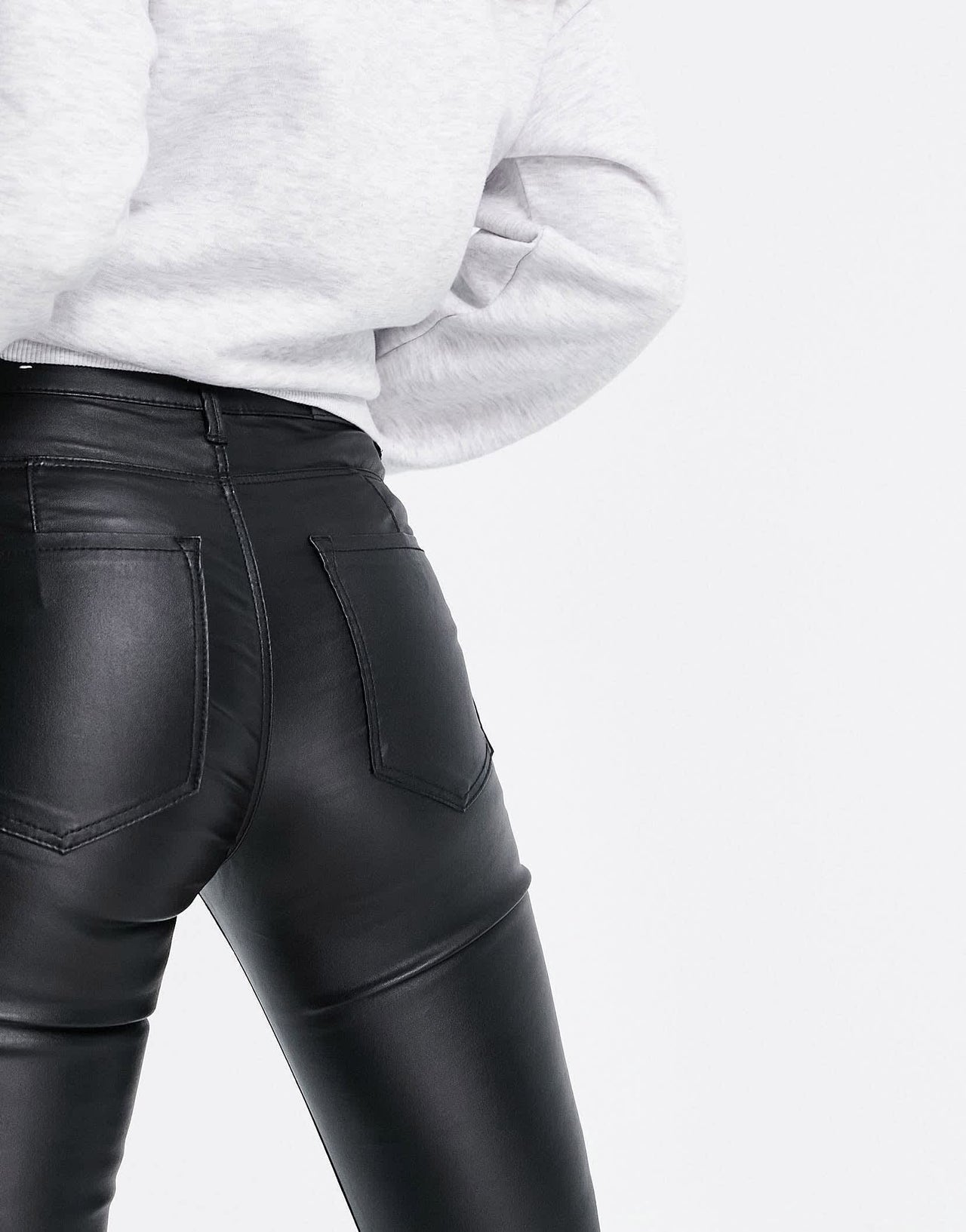 Stradivarius Tall coated push up jean in black