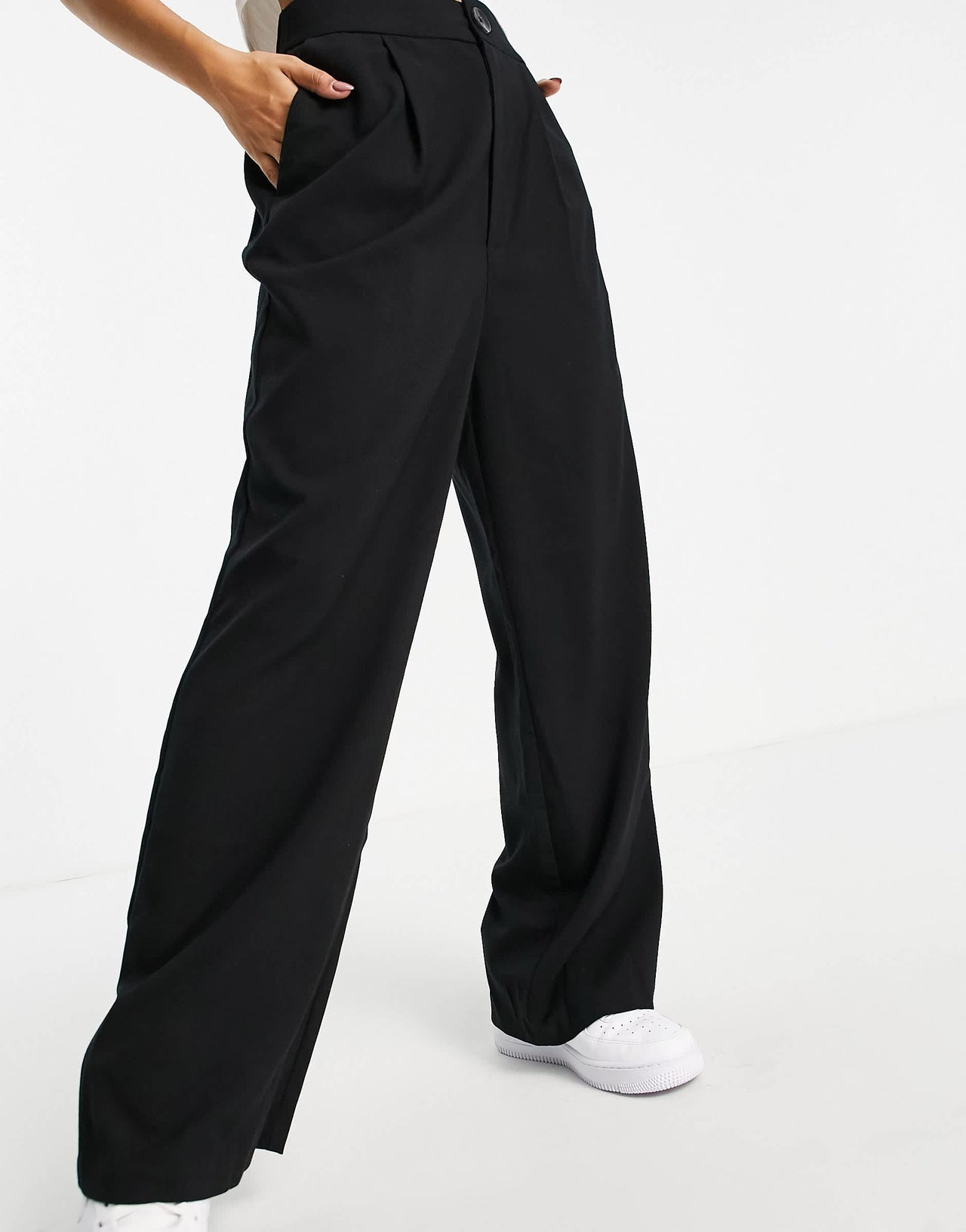 Stradivarius Petite wide leg relaxed dad trousers in black
