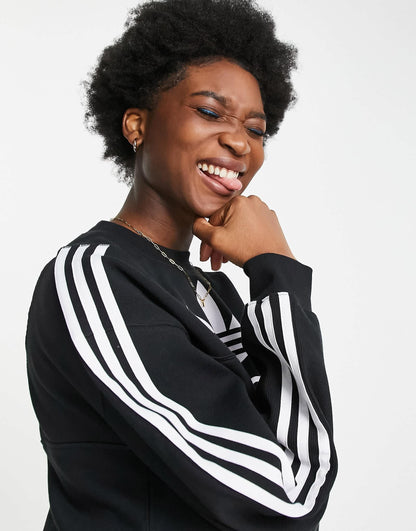 adidas Originals adicolour bold sweatshirt in black