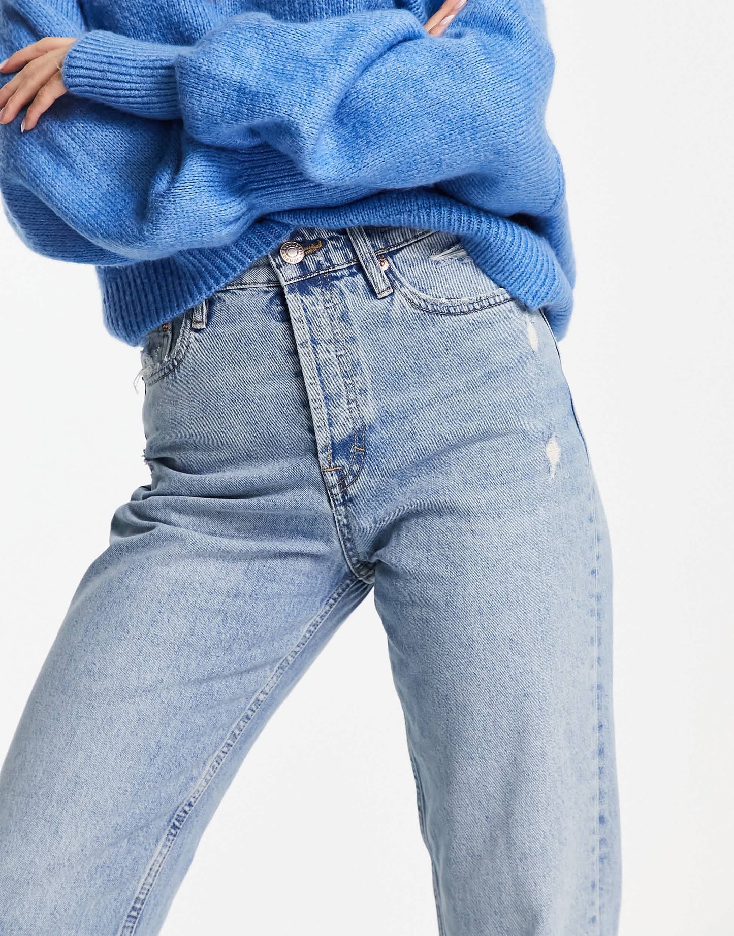 Pull&Bear high waisted mom jeans with hidden button front fastening in washed blue