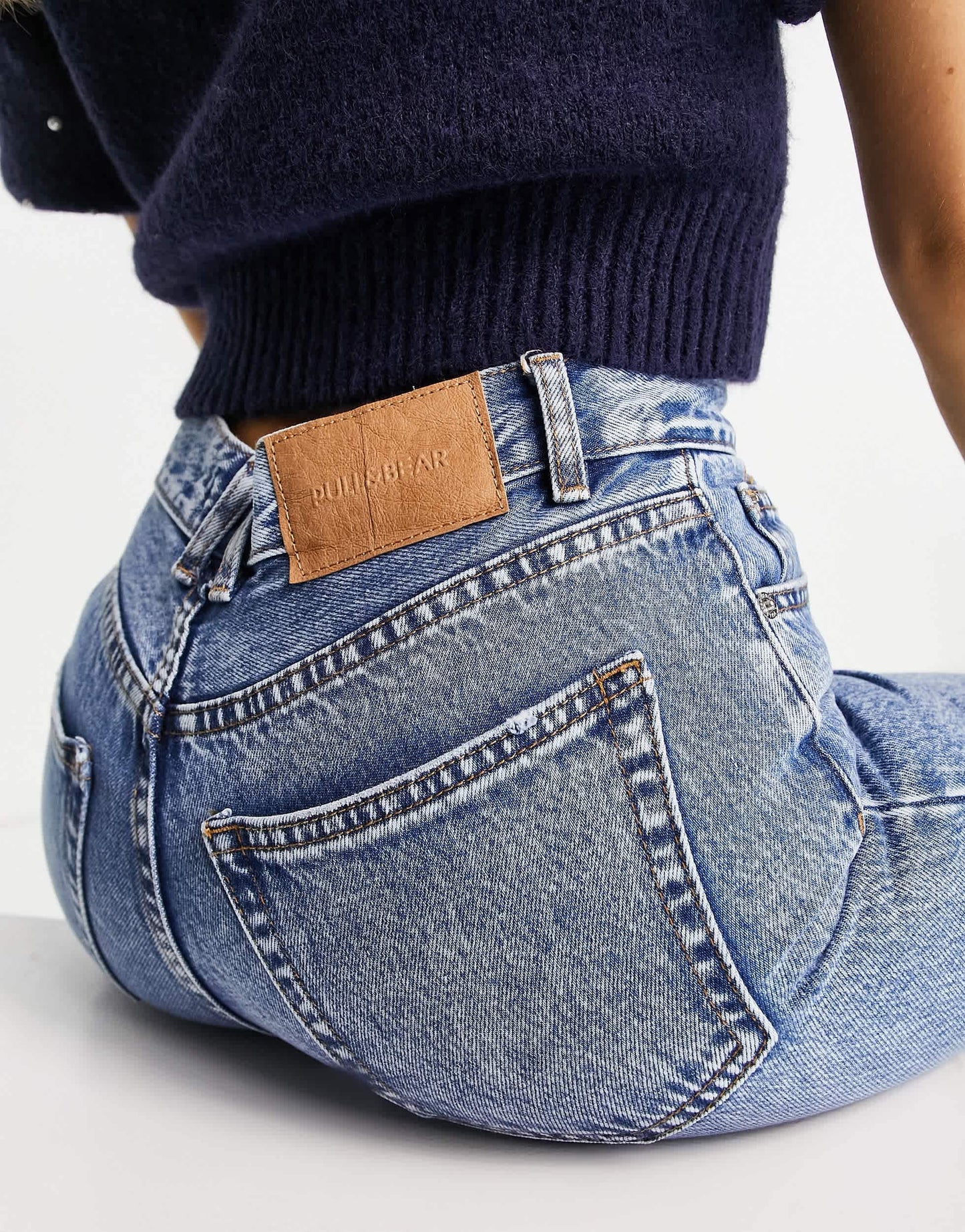 Pull&Bear basic high waisted mom jean in medium blue