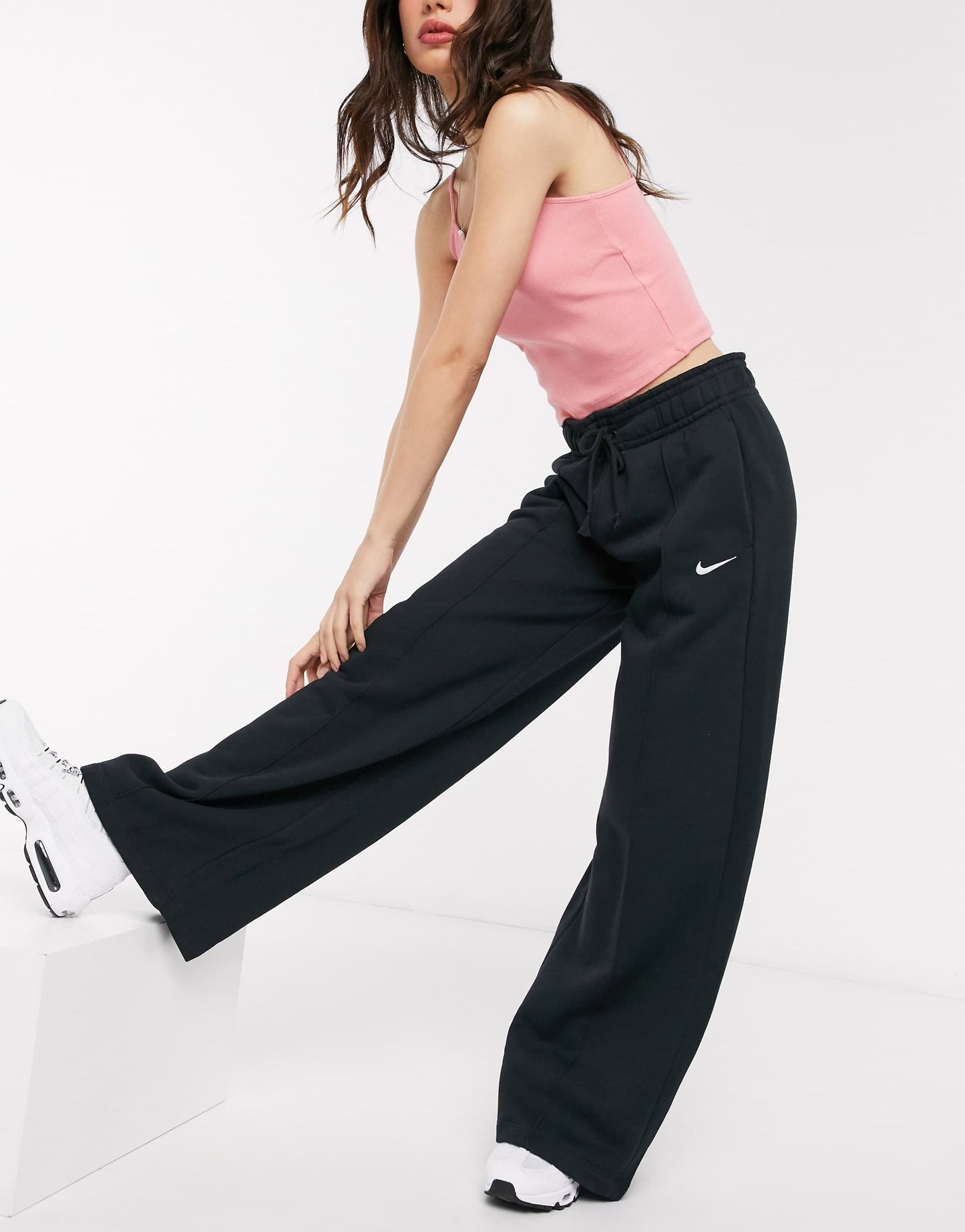 Nike high waisted wide leg joggers in black