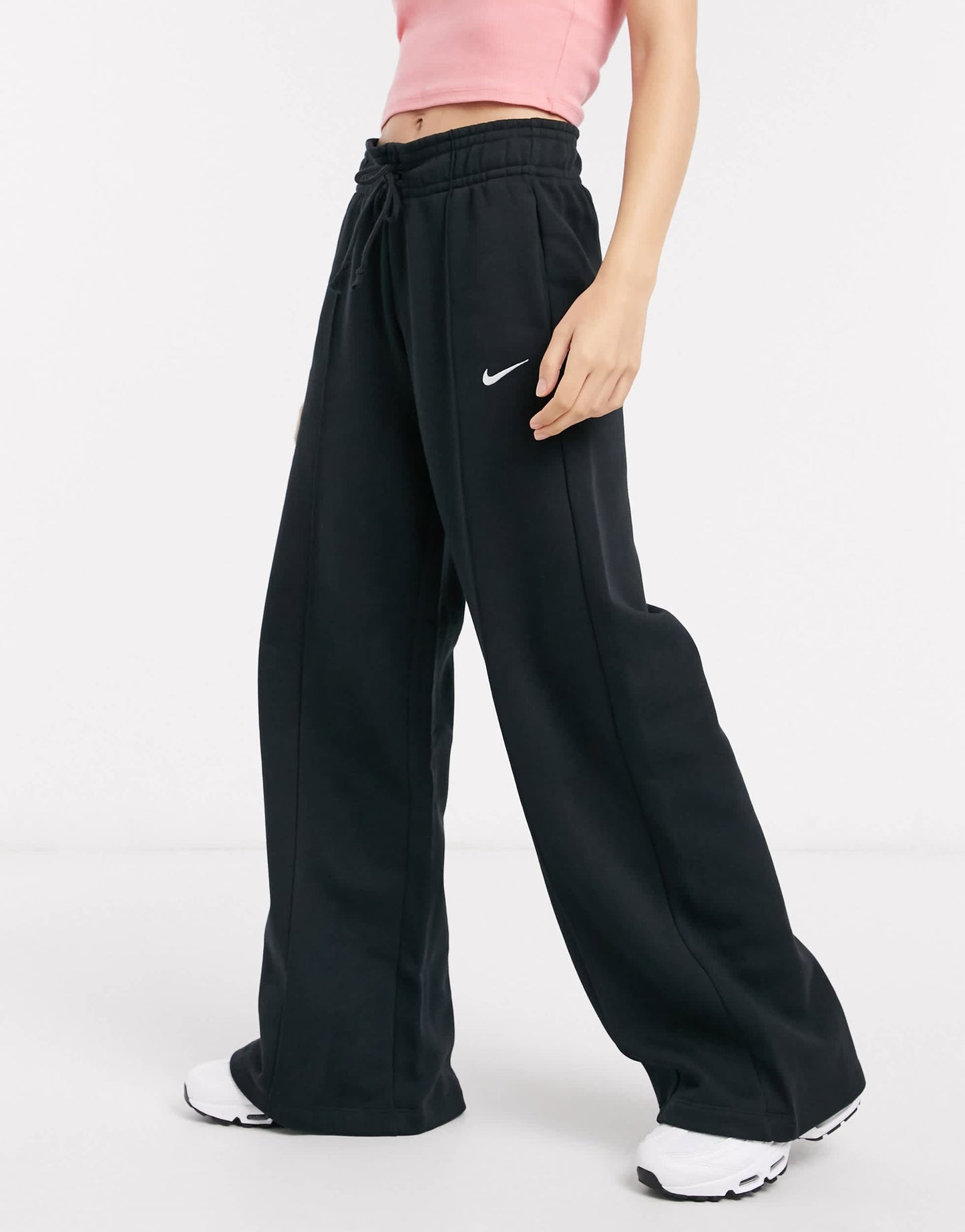 Nike high waisted wide leg joggers in black