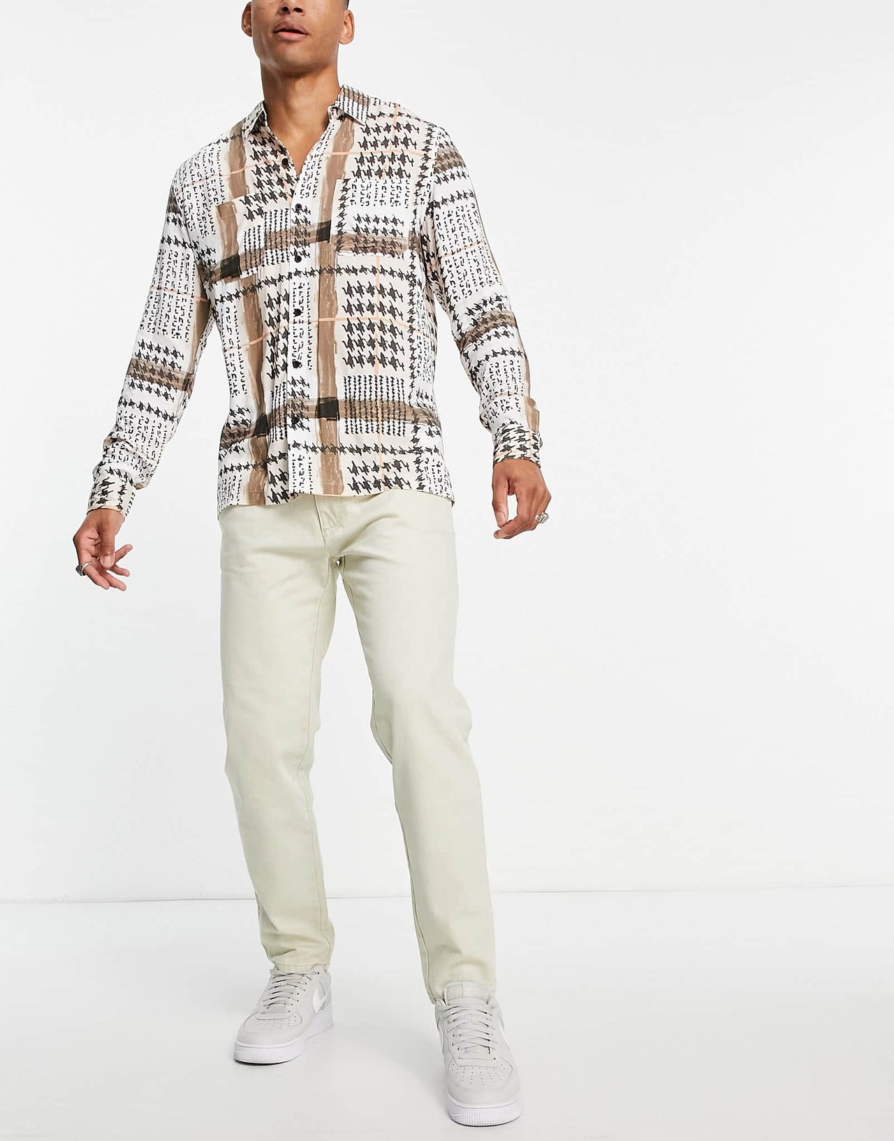 Pull&Bear tapered jeans in beige