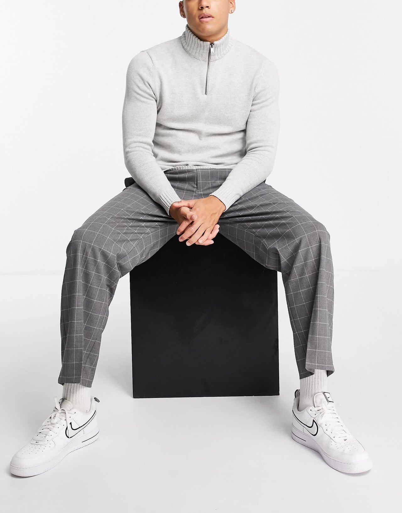 Pull&Bear wide leg trousers in grey check