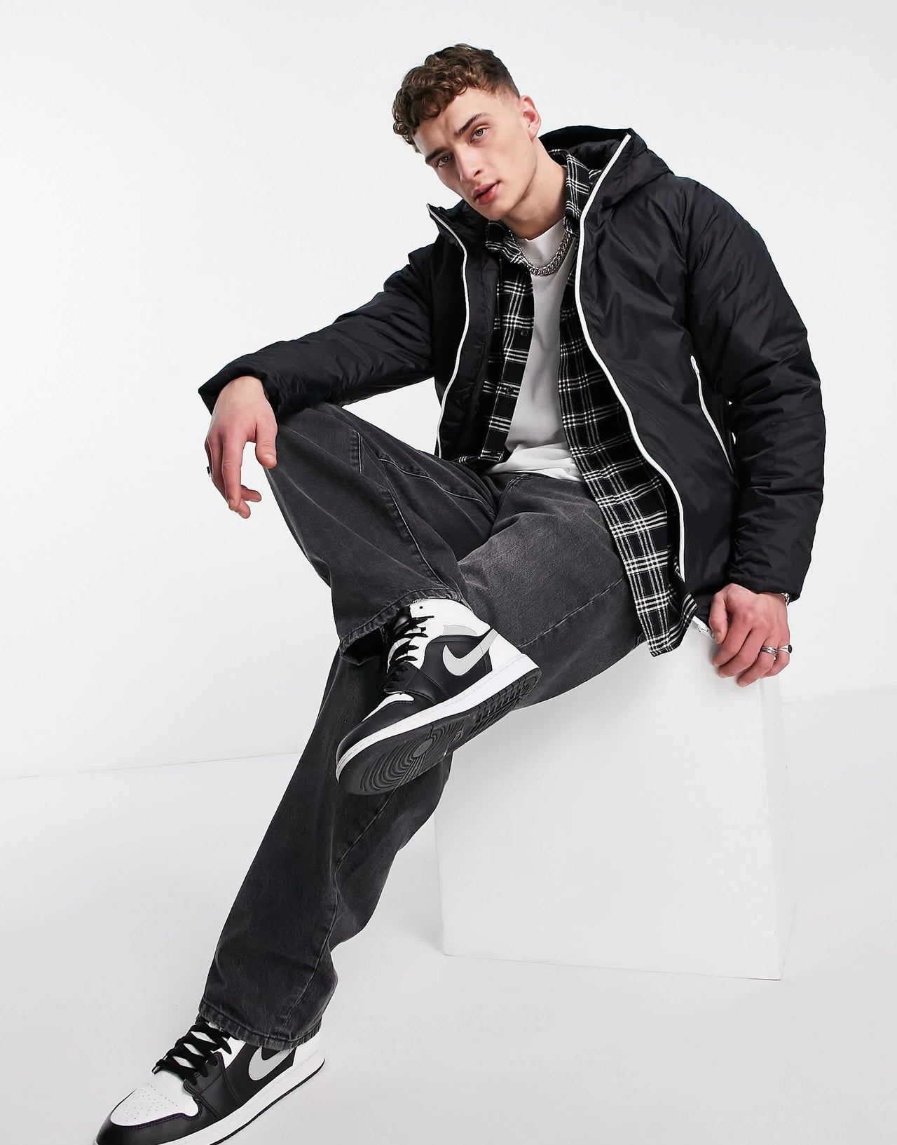 Pull&Bear lightweight jacket in black