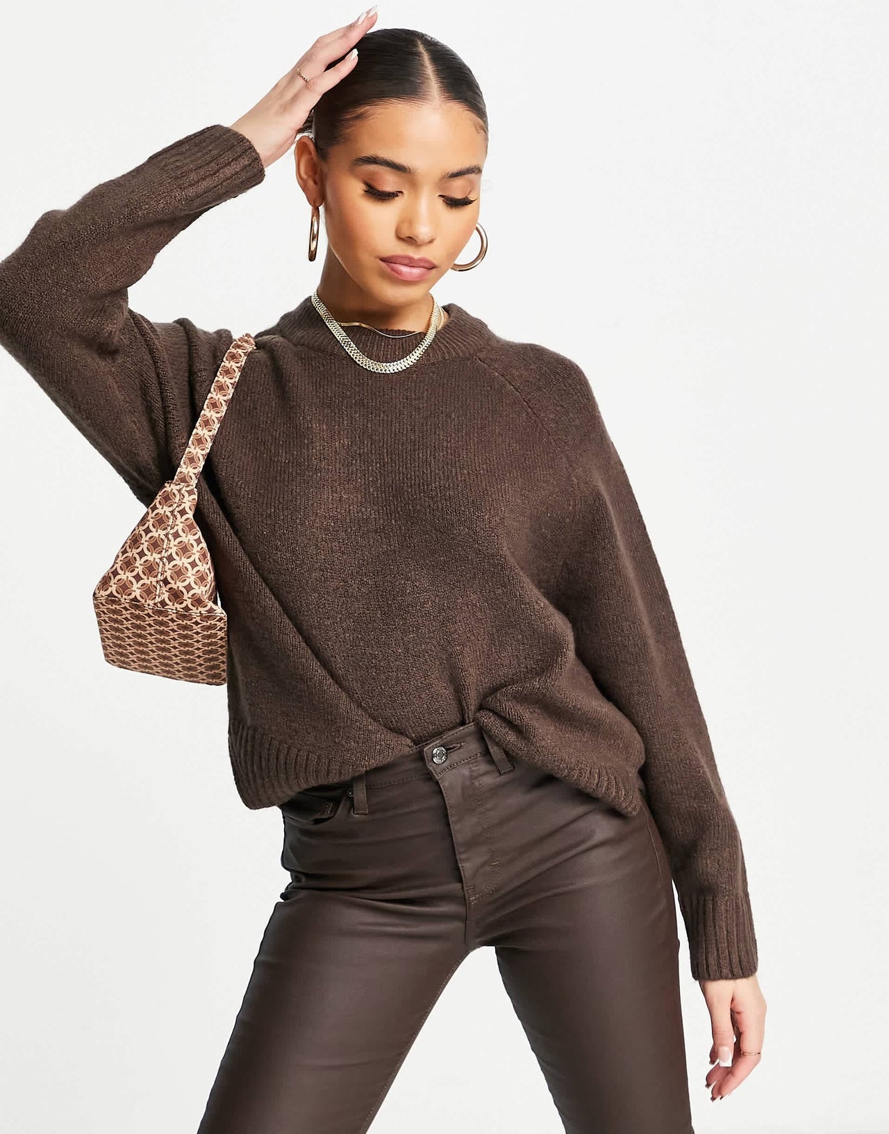 Pull&Bear knitted crew neck jumper in brown