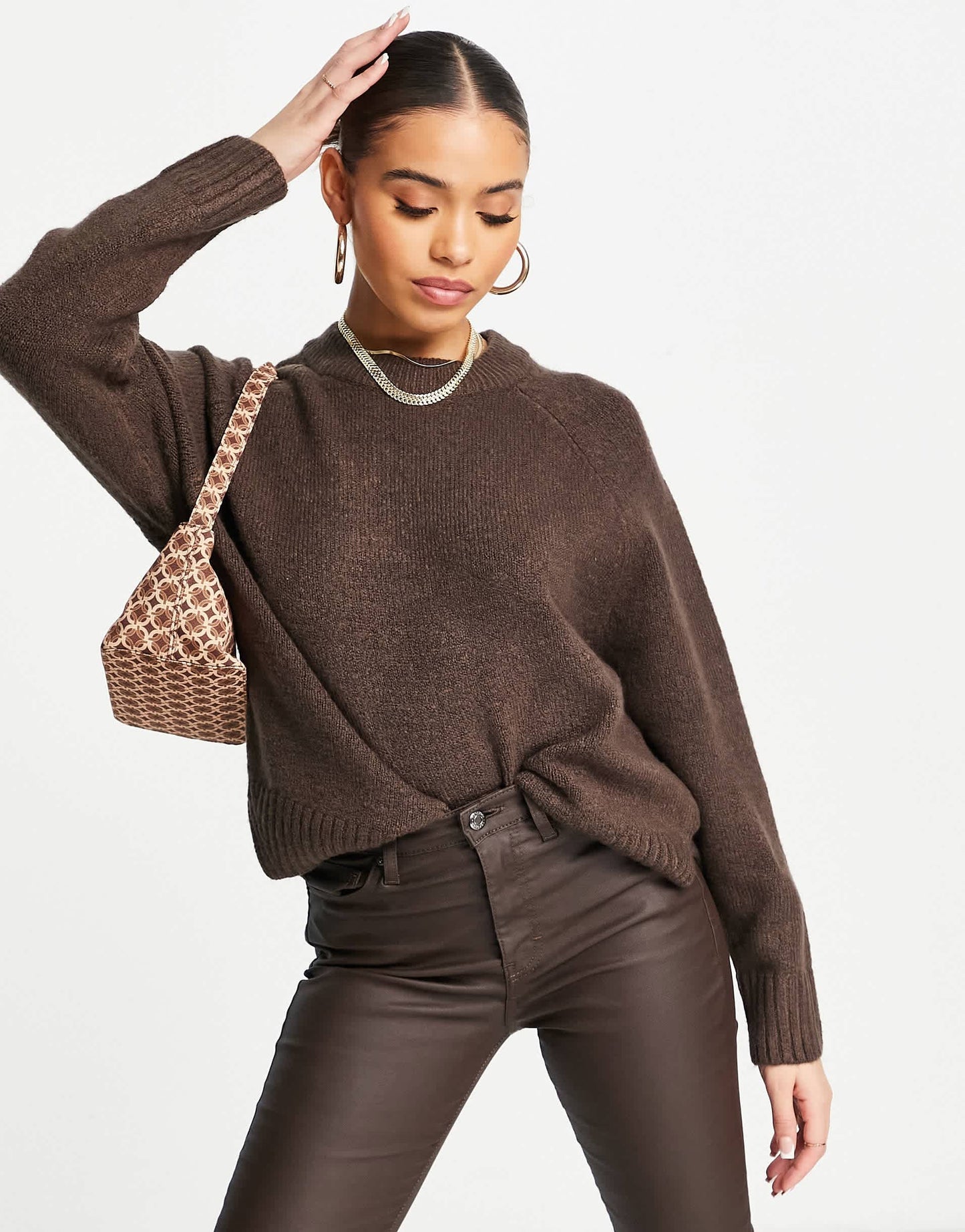 Pull&Bear knitted crew neck jumper in brown