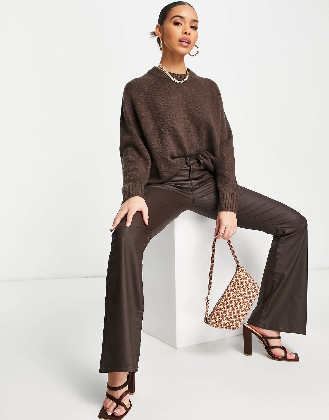 Pull&Bear knitted crew neck jumper in brown