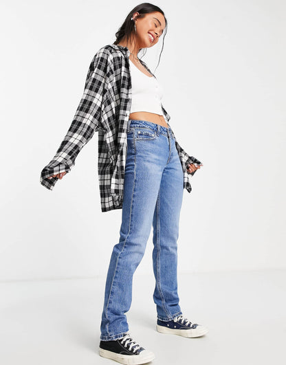 Levi's low pitch bootcut jeans in mid wash blue