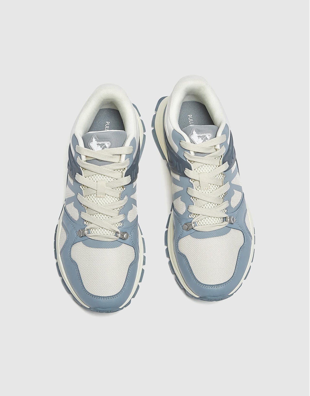 Pull&Bear 90's chunky trainer in blue