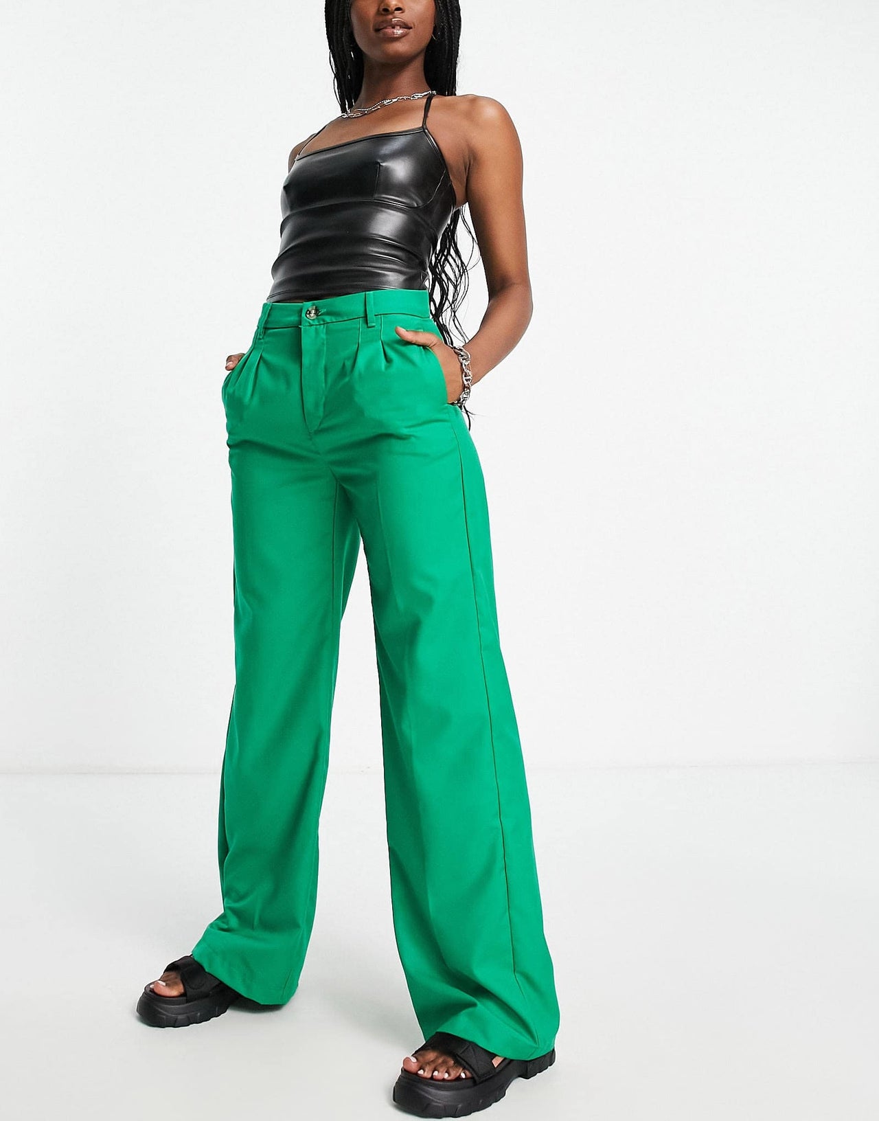 Bershka wide leg tailored trouser in green
