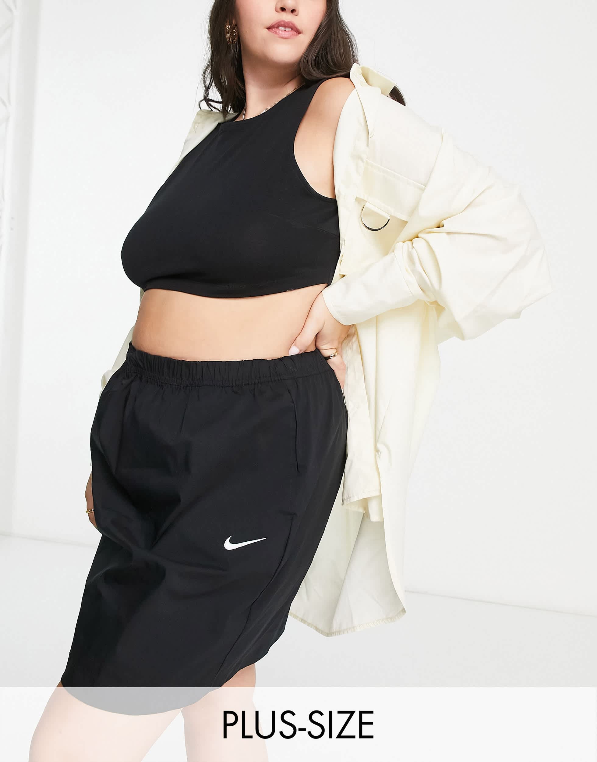 Nike Plus Essential woven high waisted skirt in black