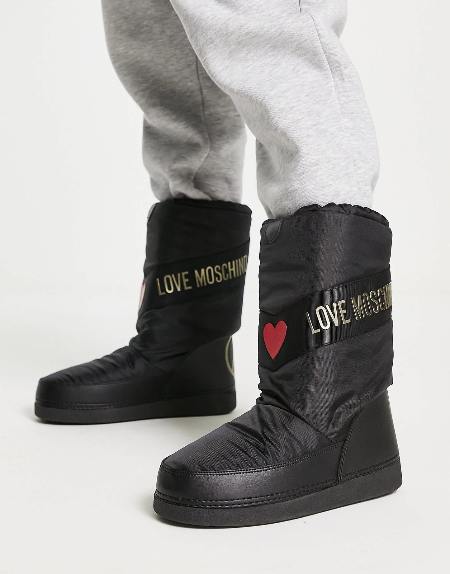 Love Moschino classic Snow boots in black