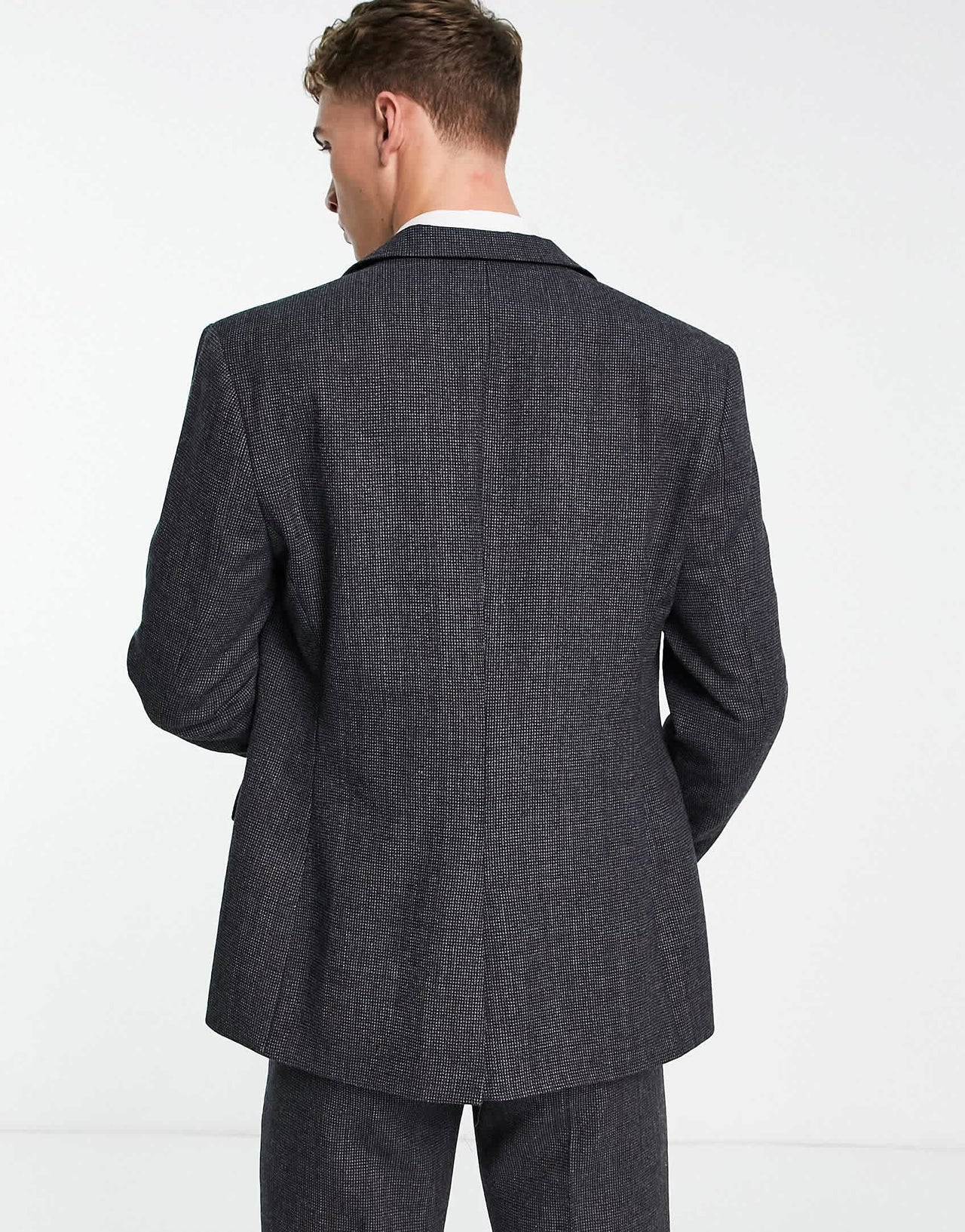 Noak wool-rich slim suit jacket in textured grey
