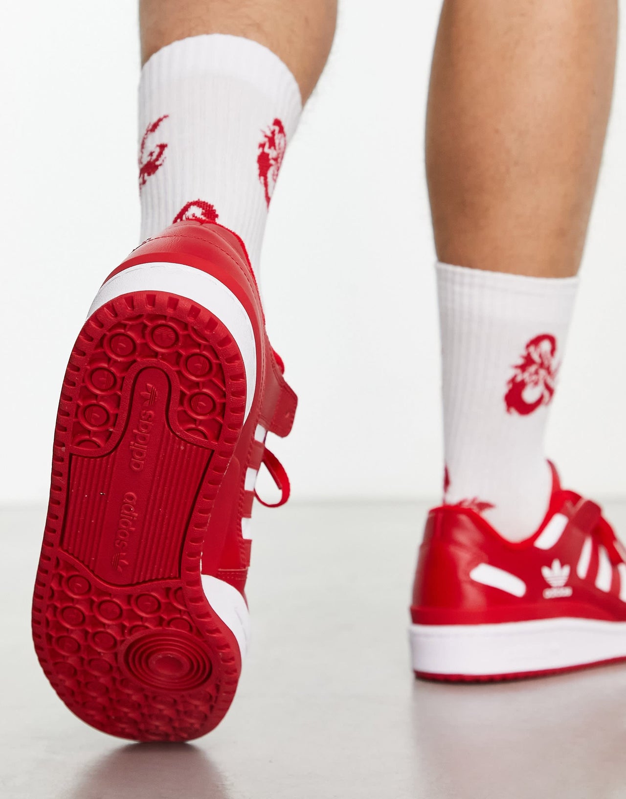 adidas Originals Forum Low trainers in red and white