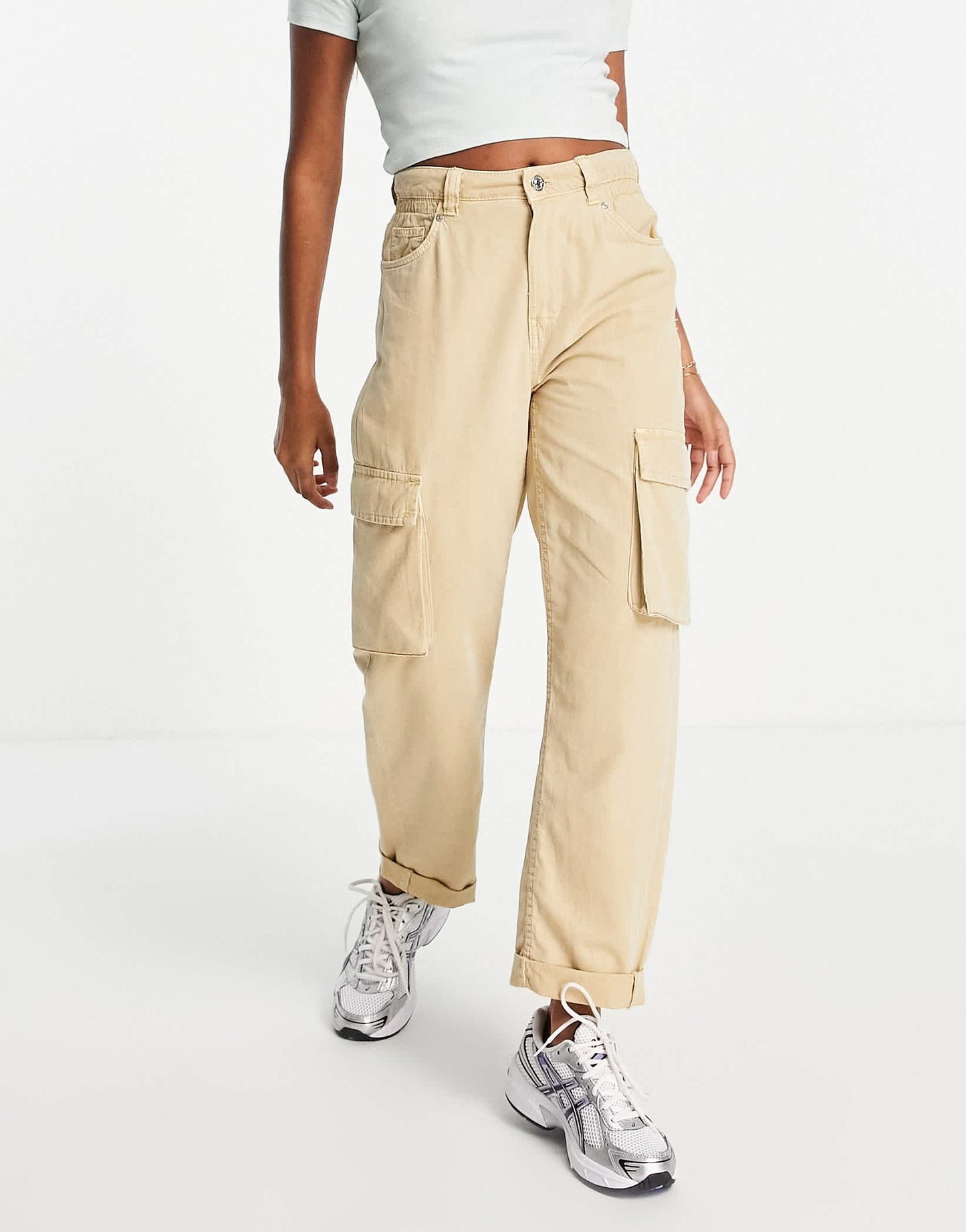 Bershka pocket detail slim leg cargo trouser in light beige