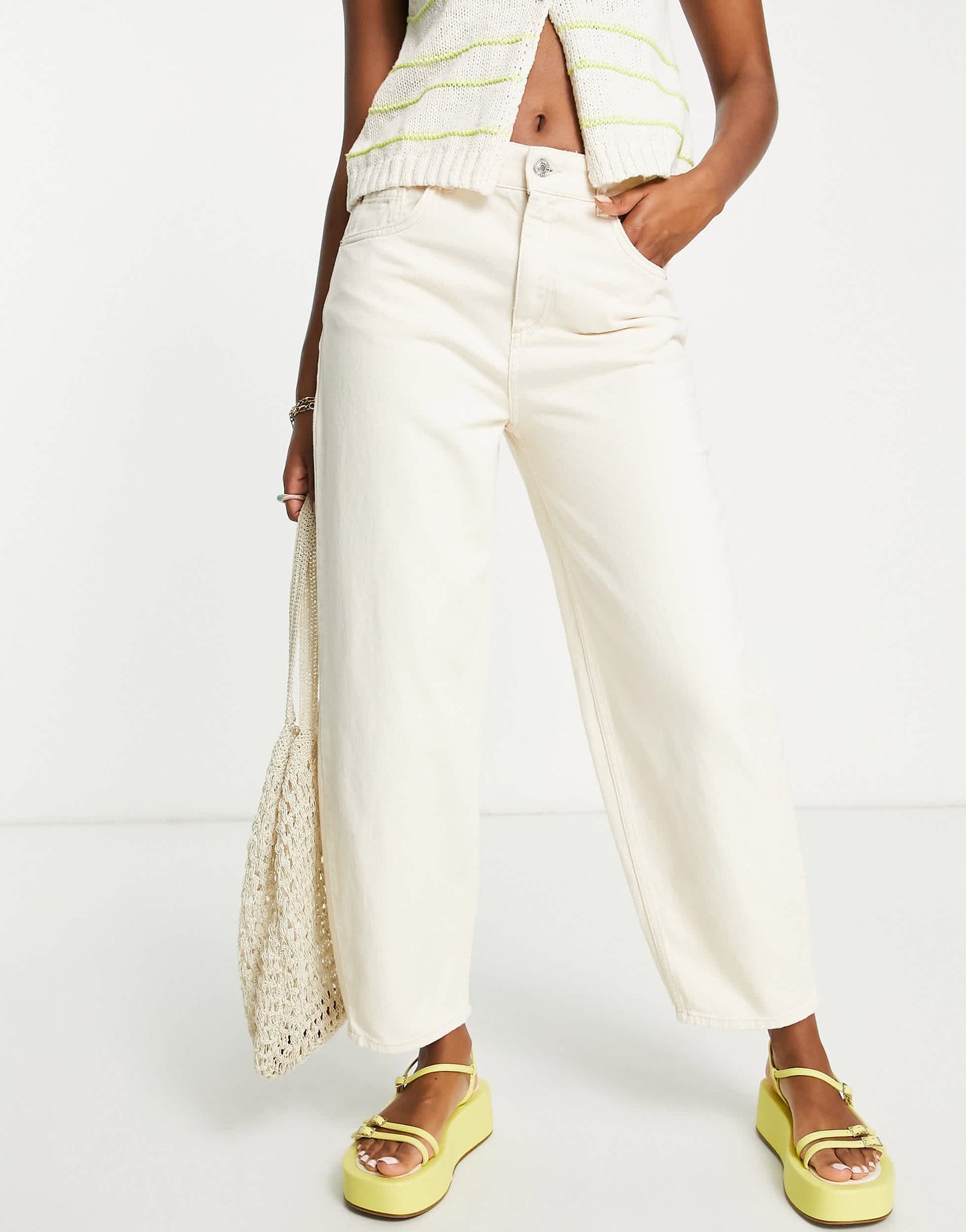 Stradivarius balloon jean in ecru