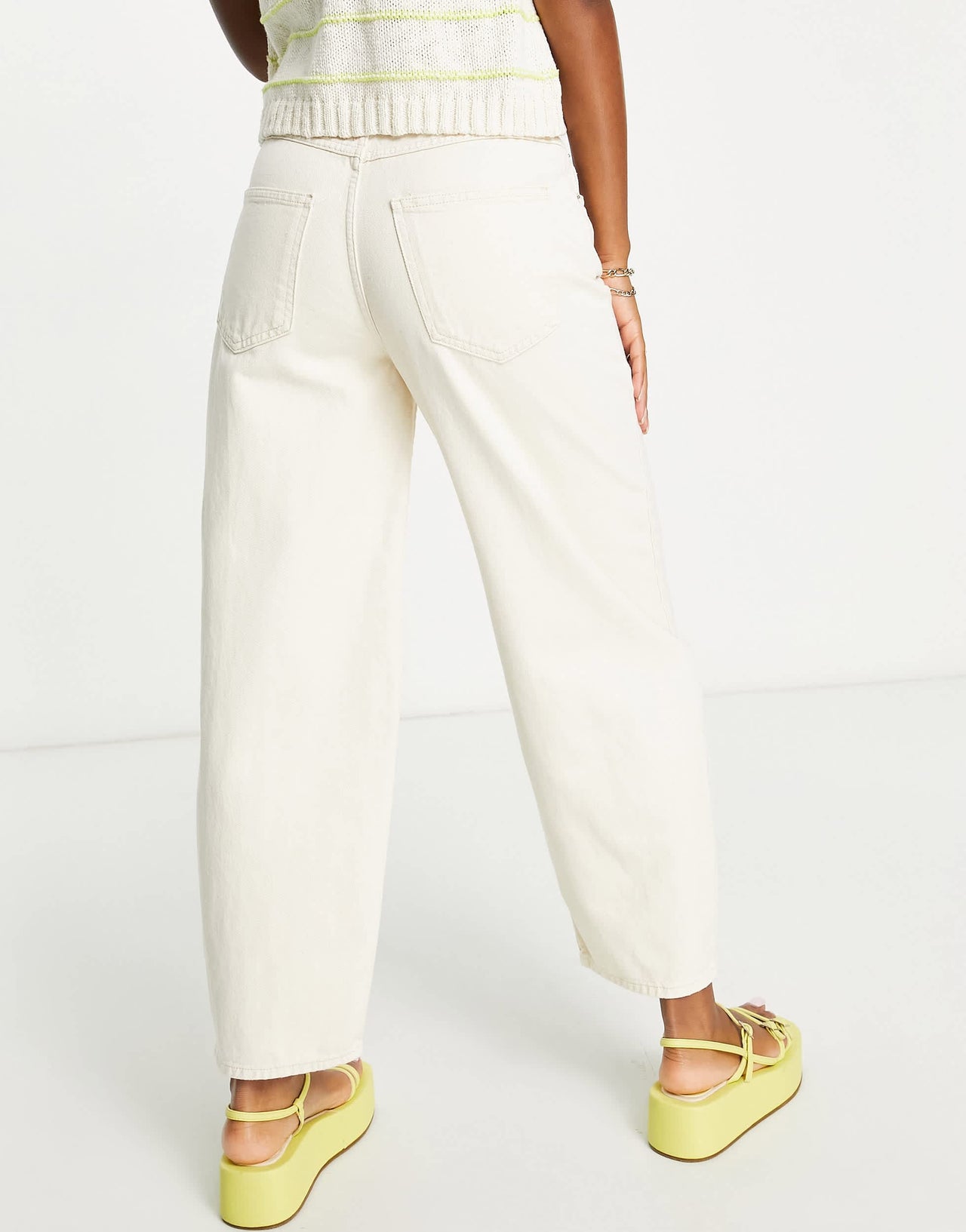 Stradivarius balloon jean in ecru