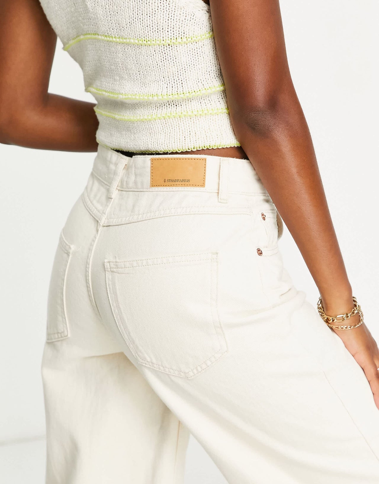 Stradivarius balloon jean in ecru