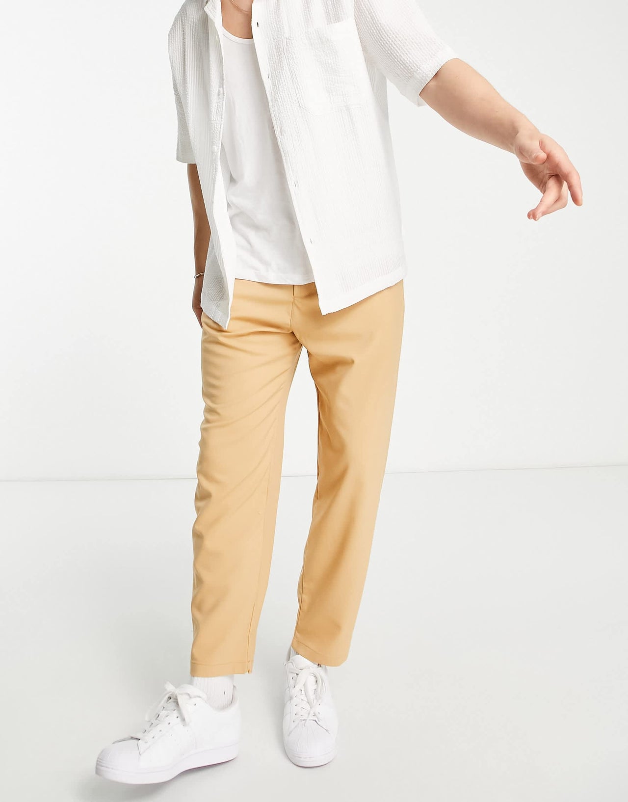 Pull&Bear loose tailored trouser in camel