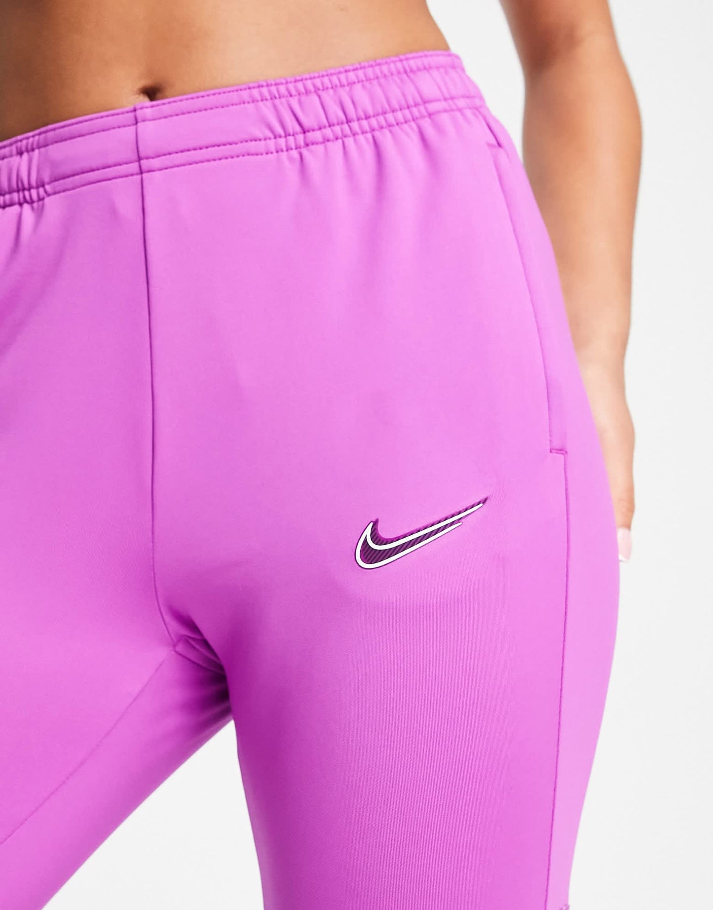 Nike Football Strike joggerss in pink