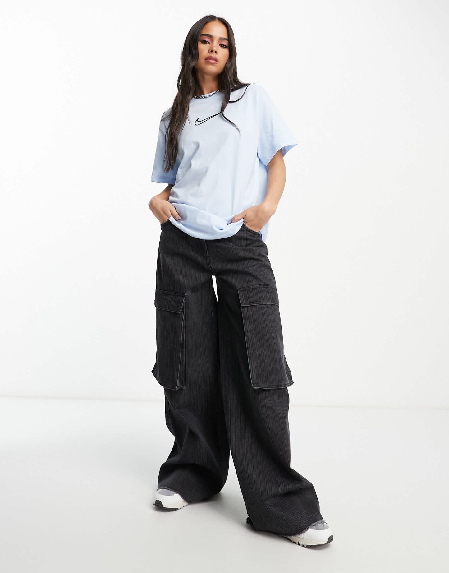 Nike Midi Swoosh t-shirt in celestine blue
