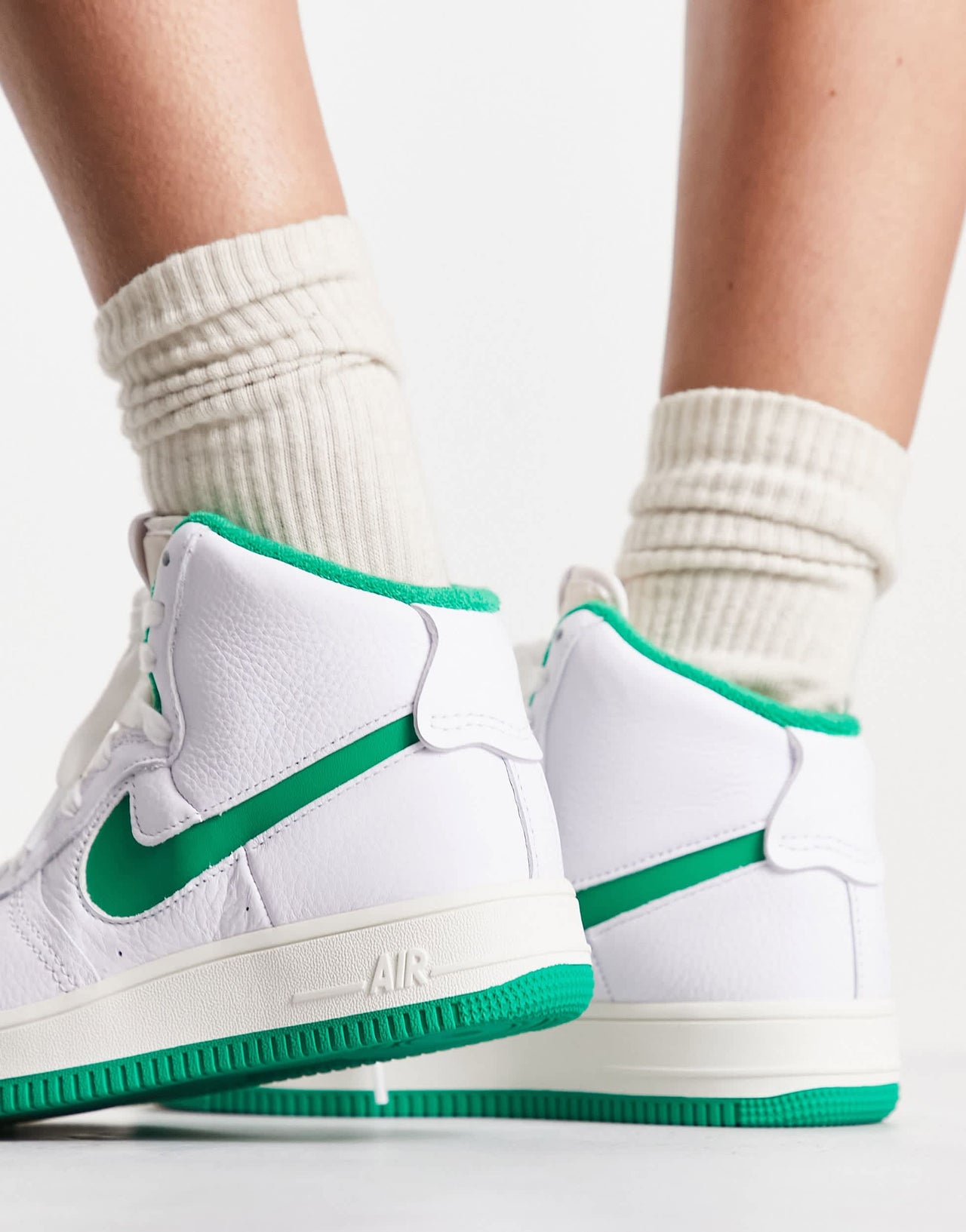 Nike Air Force 1 Sculpt trainers in white/green - WHITE