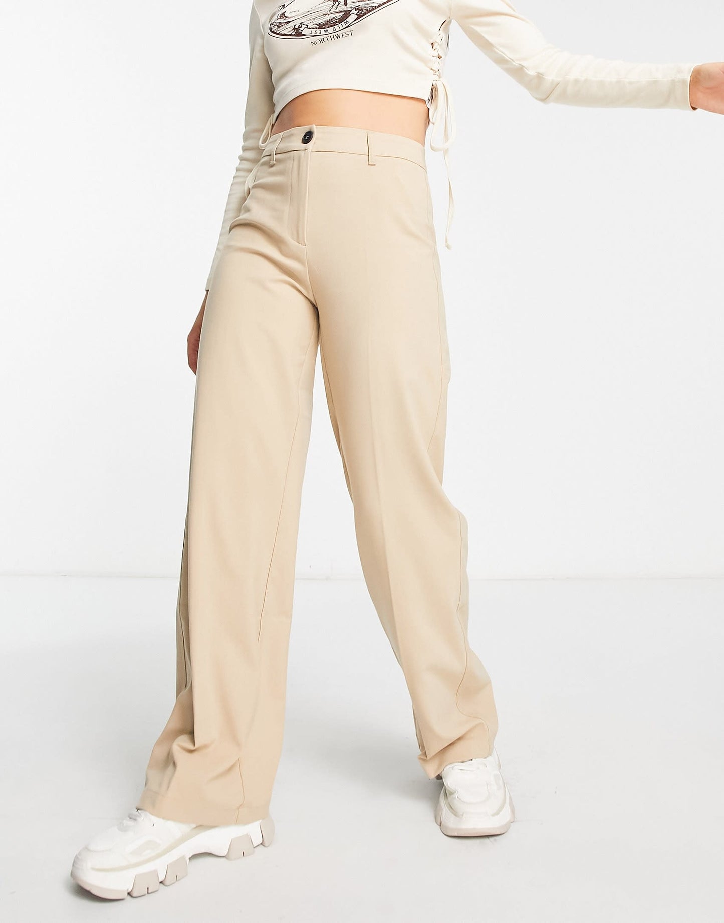 Bershka wide leg slouchy dad tailored trousers in camel