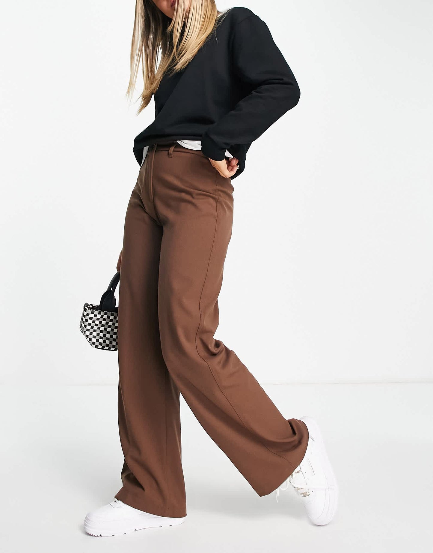 Bershka wide leg dad trousers in brown