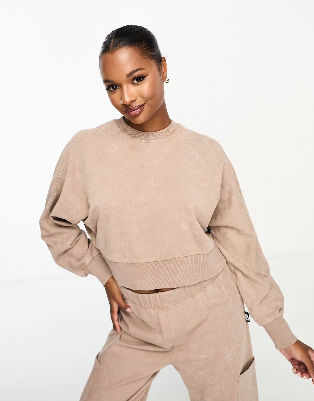 4505 Petite washed sweat with seam detail