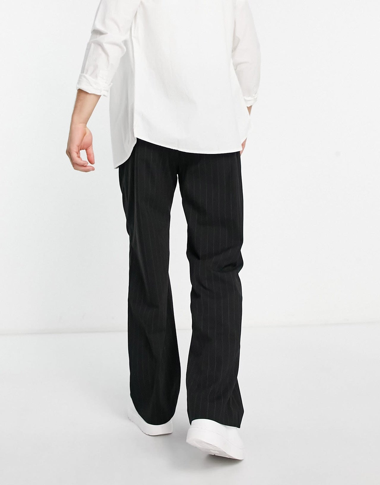 Pull&Bear smart wide leg trousers with pinstripes in black